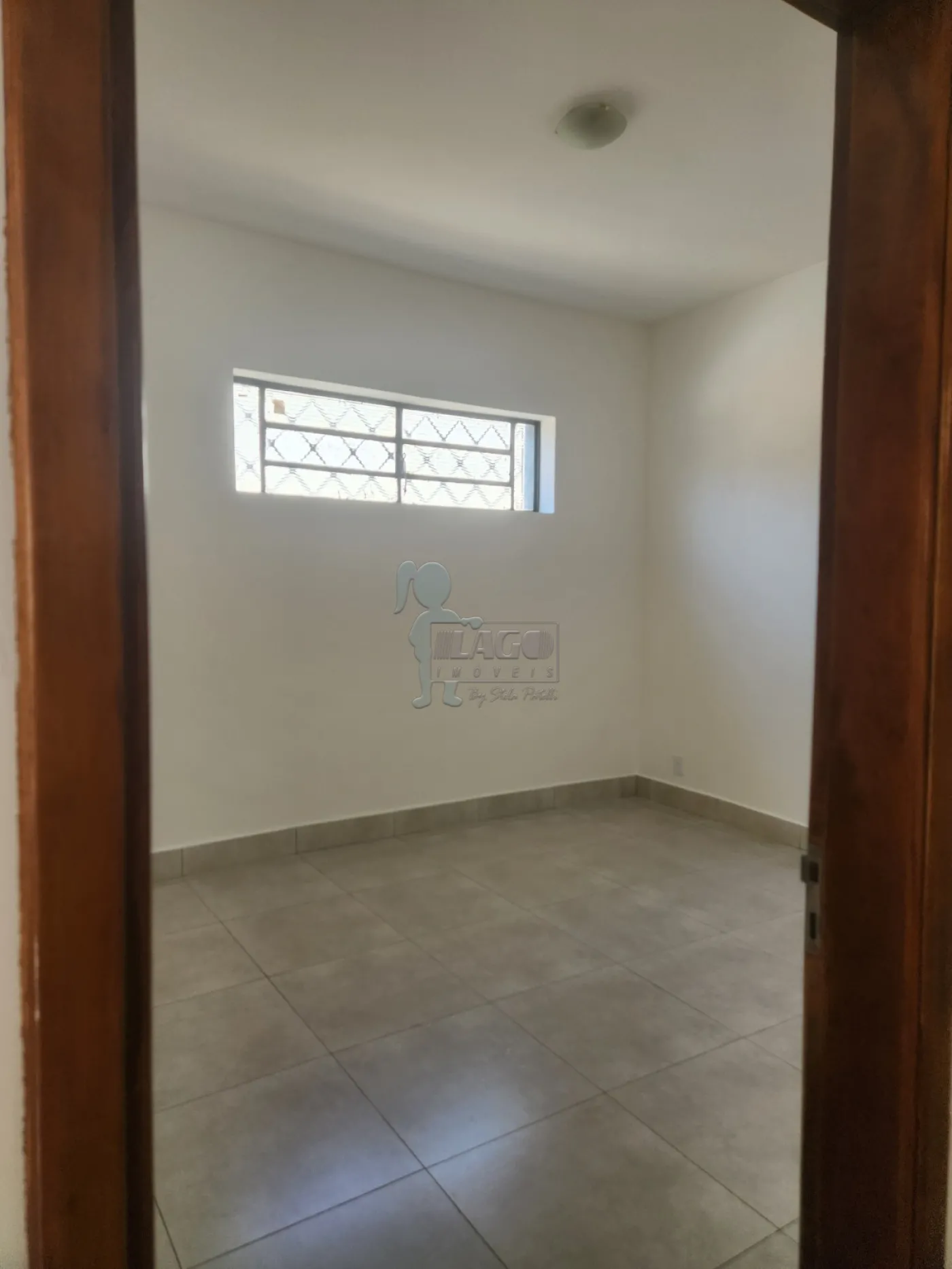 Alugar Casas / Padrão em Ribeirão Preto R$ 2.000,00 - Foto 5