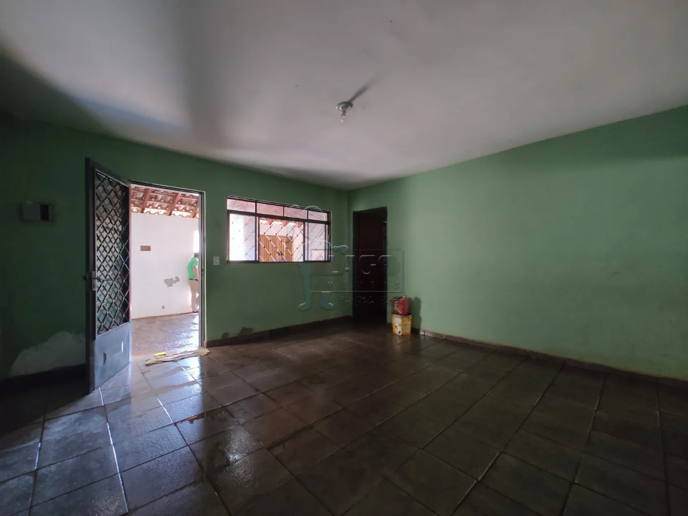 Comprar Casas / Padrão em Ribeirão Preto R$ 265.000,00 - Foto 3