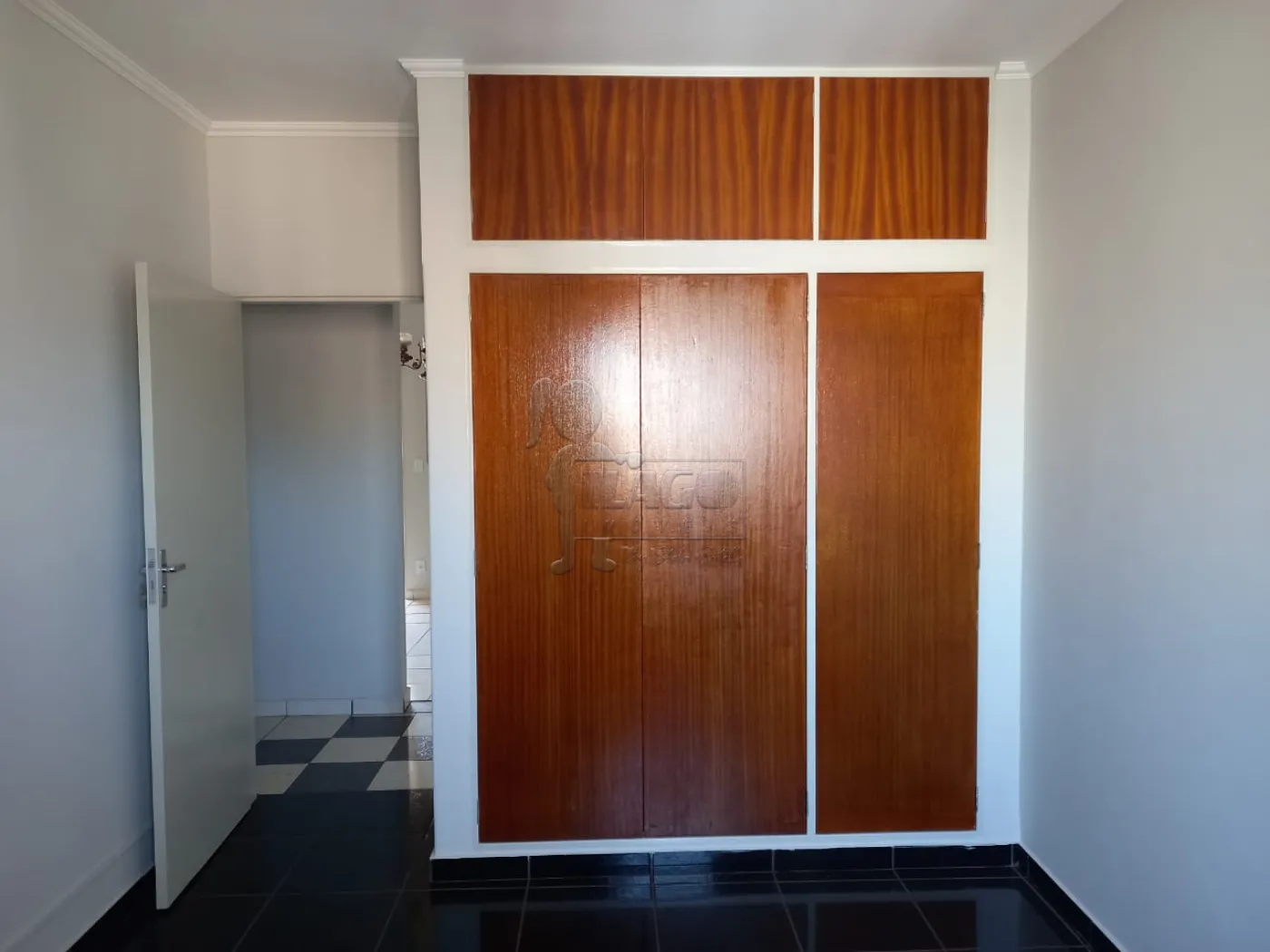 Alugar Apartamentos / Padrão em Ribeirão Preto R$ 1.300,00 - Foto 6