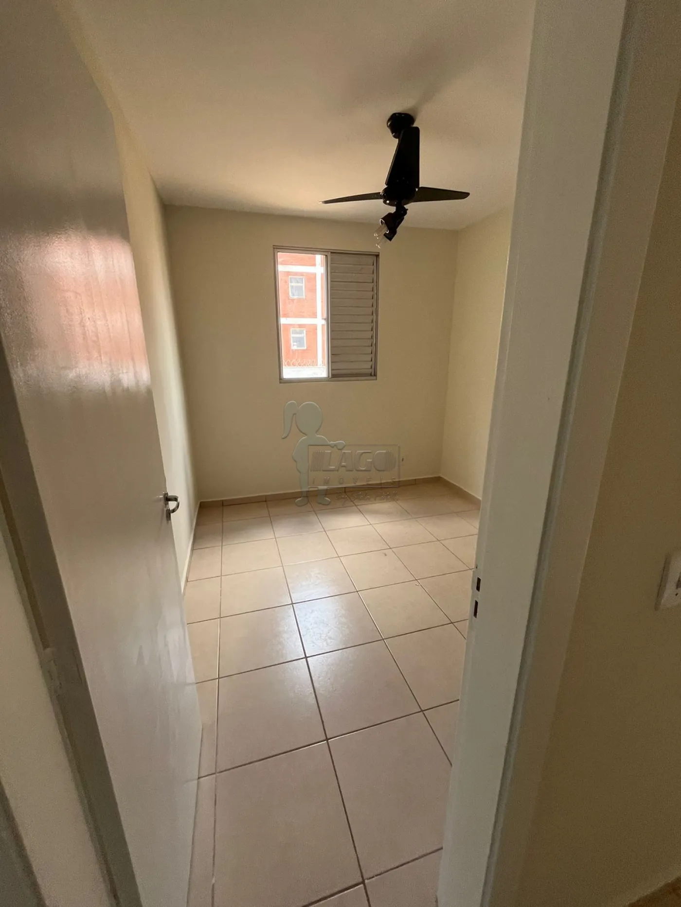 Alugar Apartamentos / Padrão em Ribeirão Preto R$ 1.600,00 - Foto 3