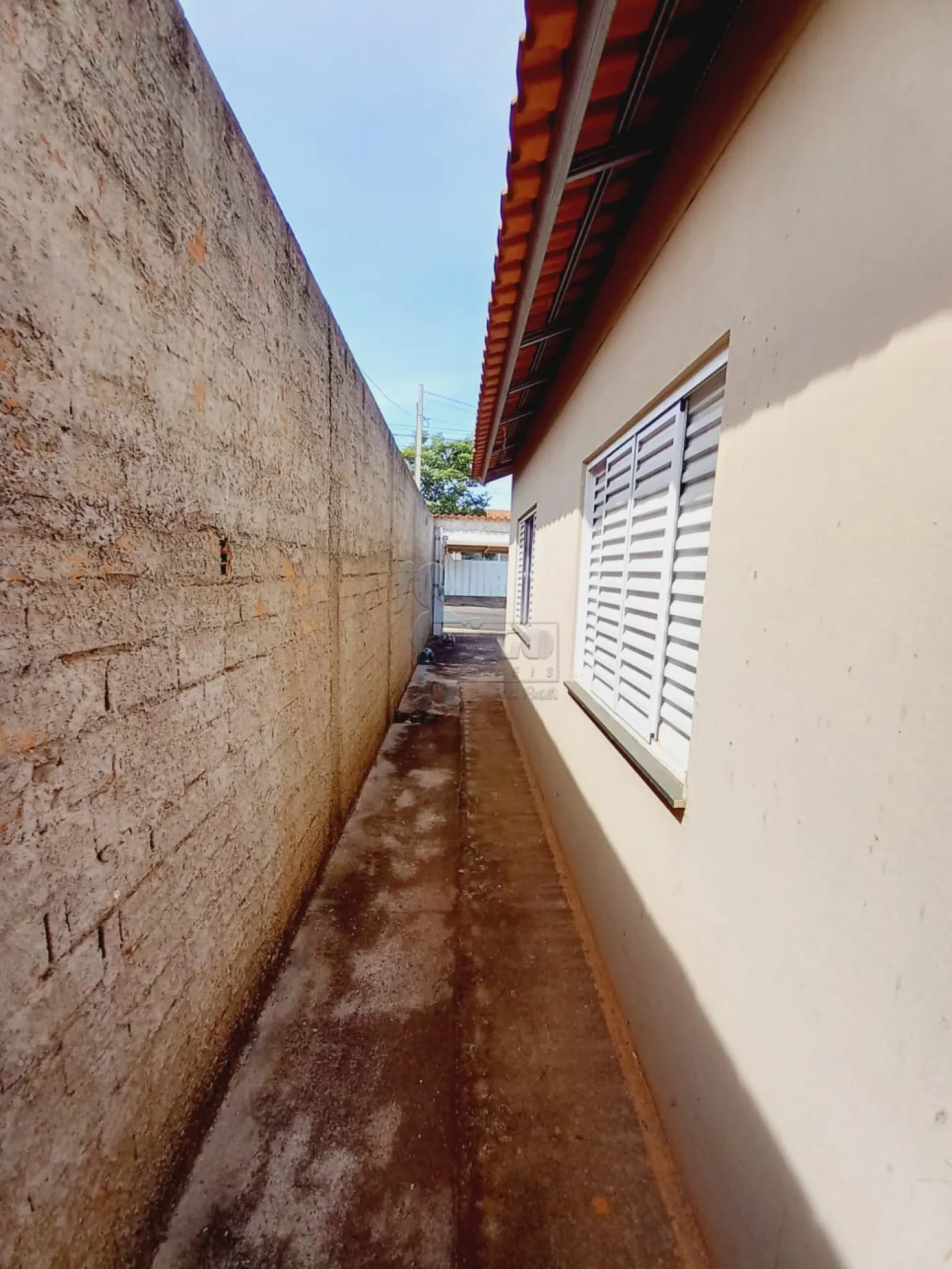 Alugar Casas / Padrão em Ribeirão Preto R$ 1.000,00 - Foto 14