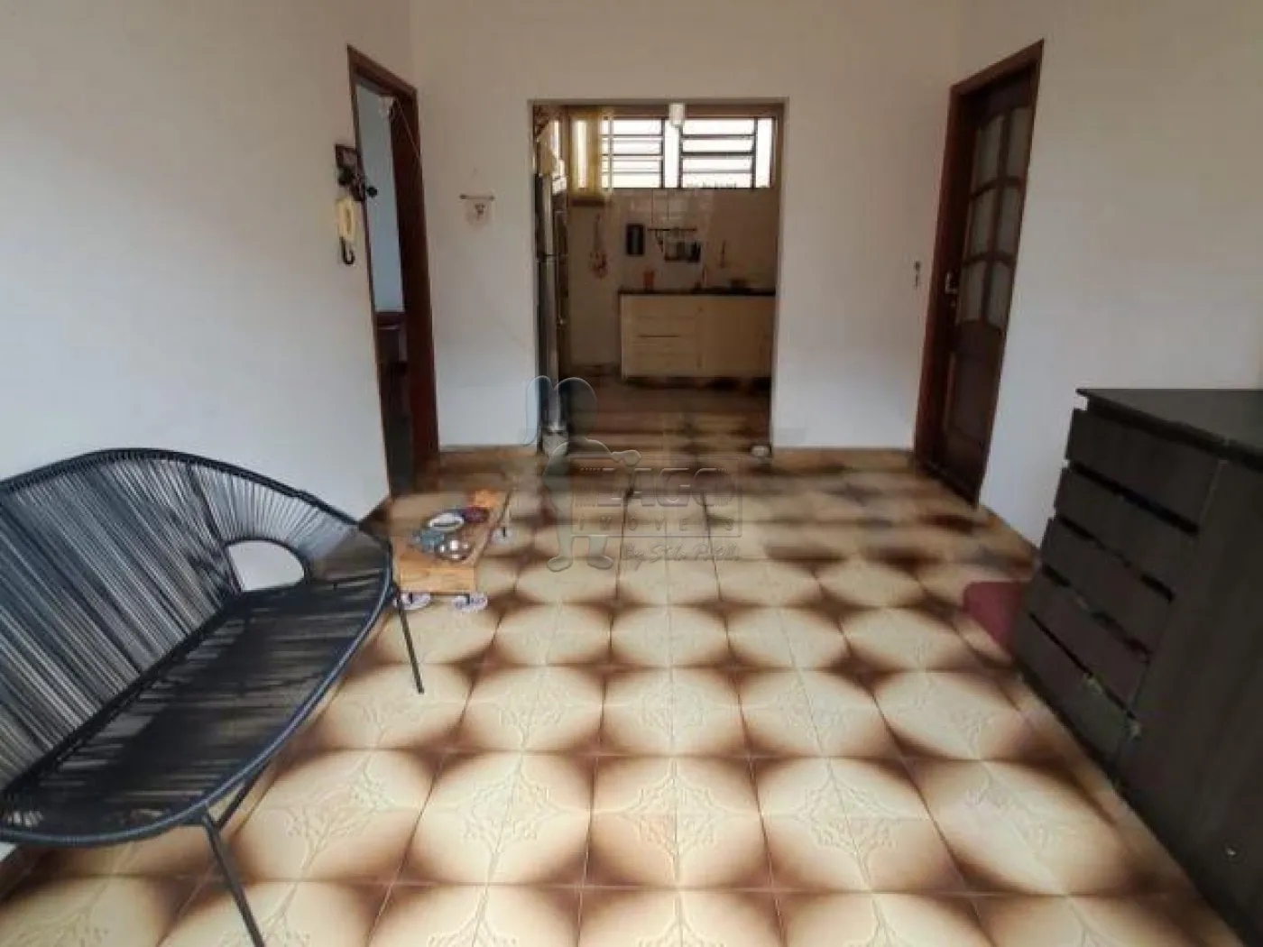 Comprar Casas / Padrão em Ribeirão Preto R$ 400.000,00 - Foto 1