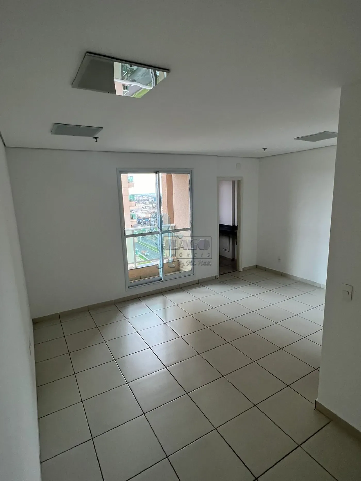 Alugar Comercial / Sala Comercial em Ribeirão Preto R$ 1.500,00 - Foto 2