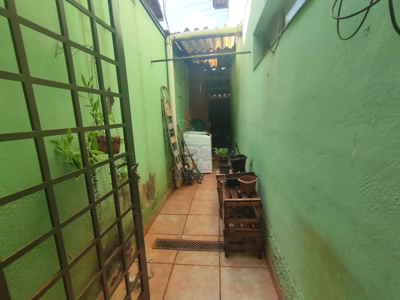 Alugar Casas / Padrão em Ribeirão Preto R$ 1.500,00 - Foto 14