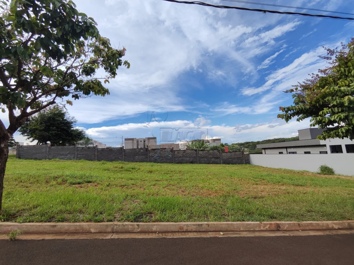 Comprar Terrenos / Condomínio em Bonfim Paulista R$ 204.675,00 - Foto 1