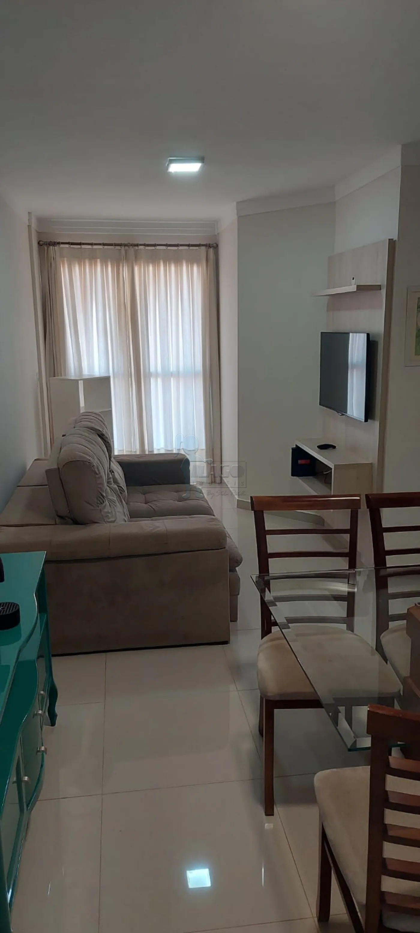 Alugar Apartamentos / Padrão em Ribeirão Preto R$ 2.300,00 - Foto 2