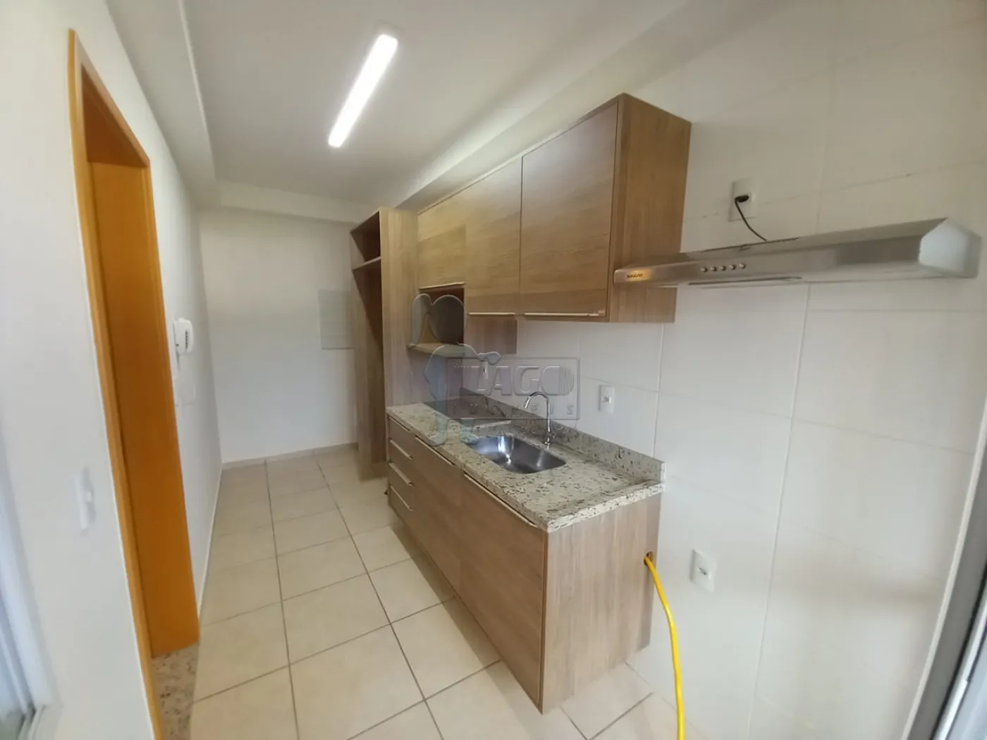 Alugar Apartamentos / Padrão em Ribeirão Preto R$ 3.600,00 - Foto 8