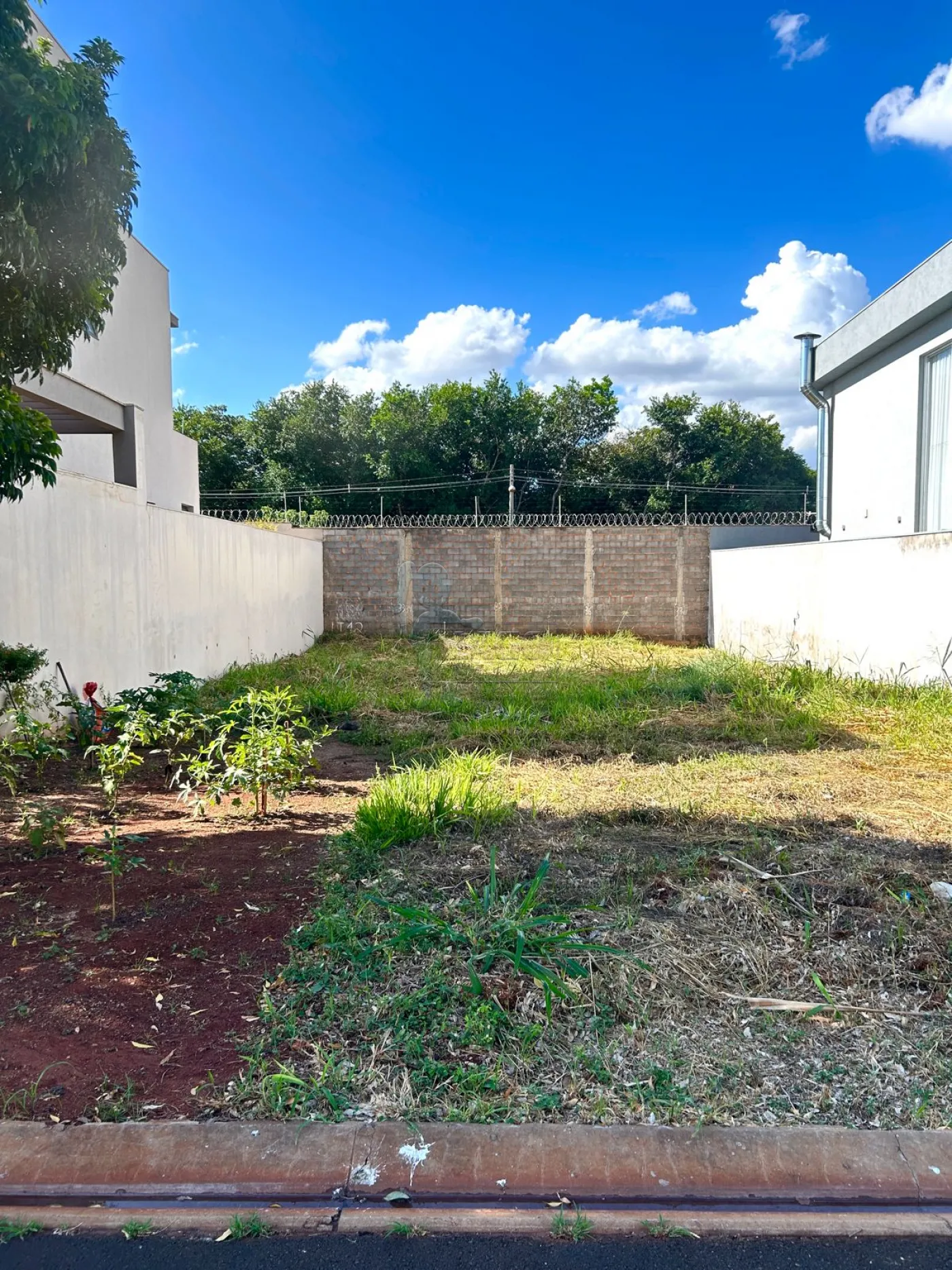 Comprar Terrenos / Condomínio em Bonfim Paulista R$ 350.000,00 - Foto 2