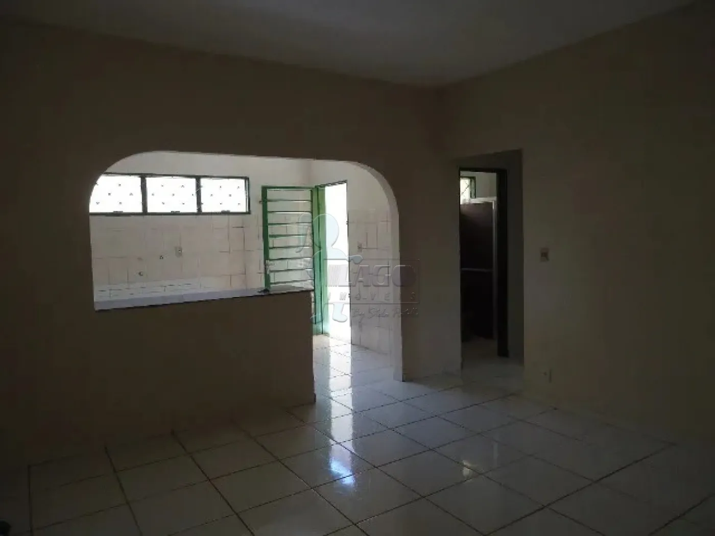 Comprar Casas / Padrão em Ribeirão Preto R$ 265.000,00 - Foto 2