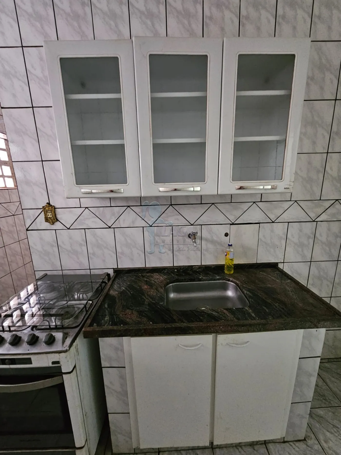 Alugar Apartamentos / Padrão em Ribeirão Preto R$ 790,00 - Foto 3