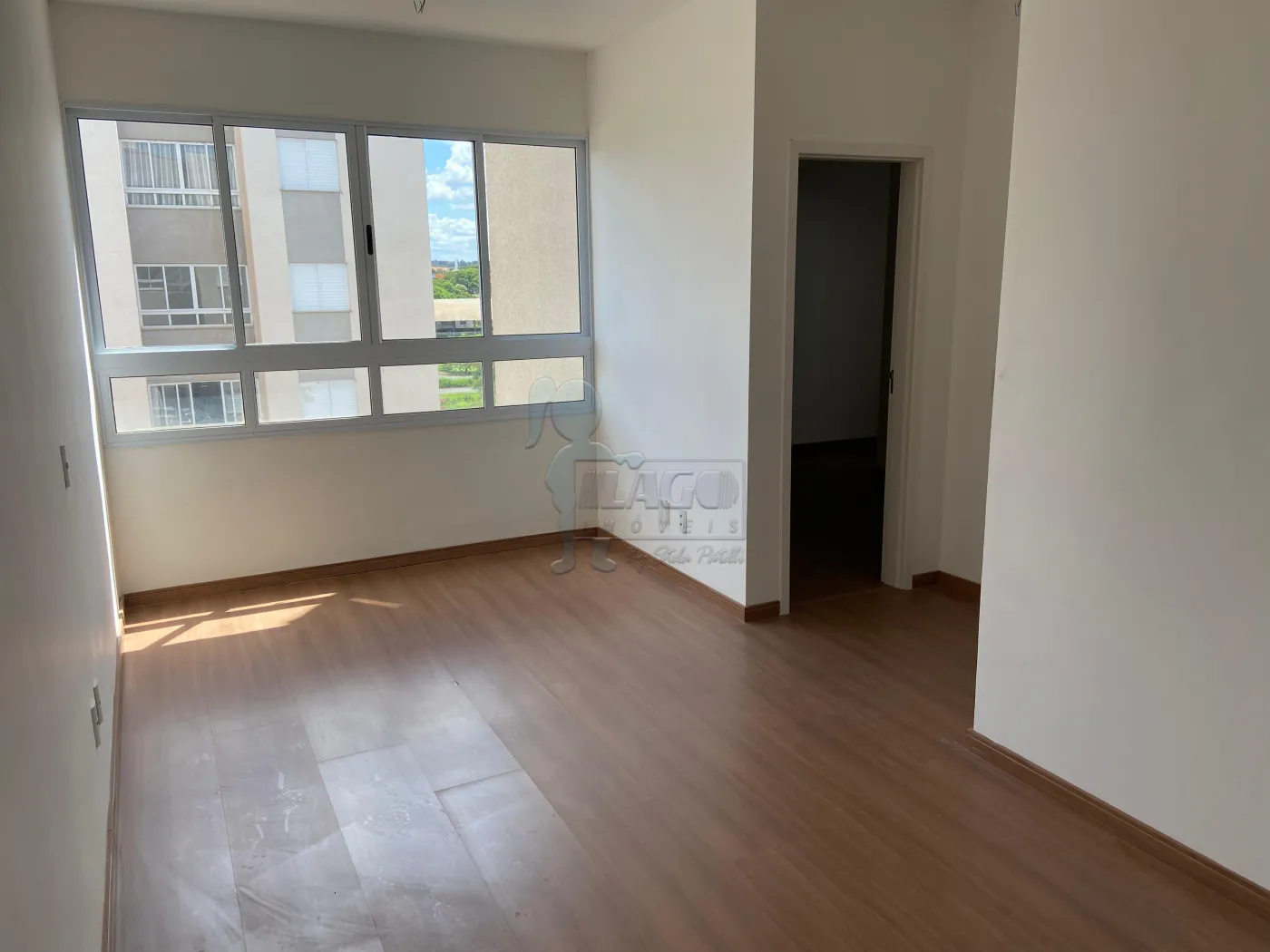 Comprar Apartamentos / Padrão em Ribeirão Preto R$ 200.000,00 - Foto 2