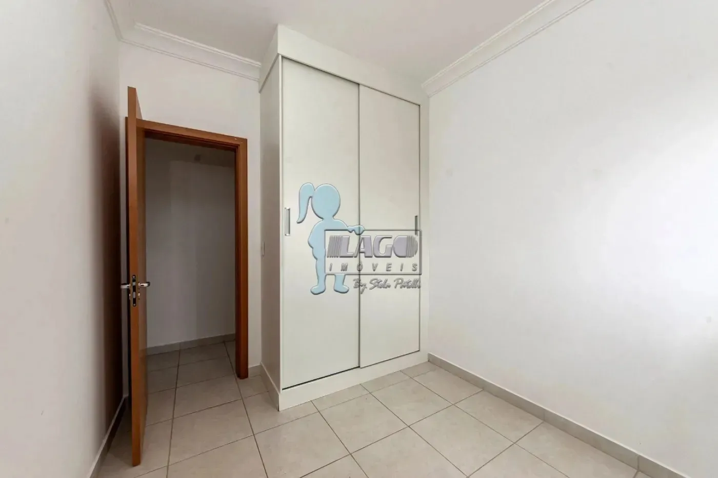 Comprar Apartamentos / Padrão em Ribeirão Preto R$ 390.000,00 - Foto 4