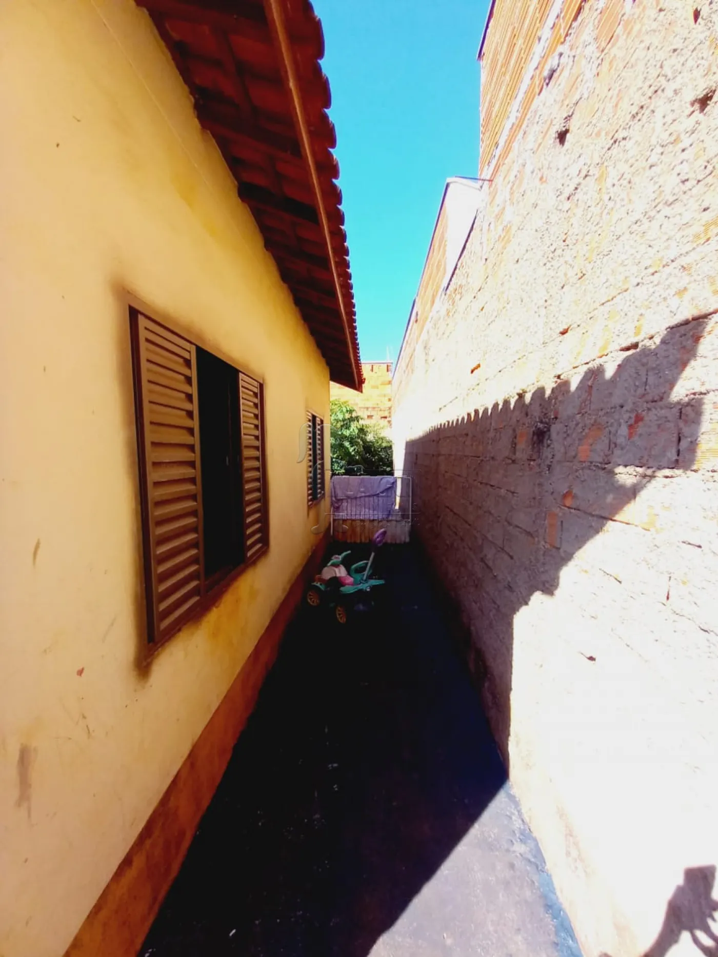 Comprar Casas / Padrão em Ribeirão Preto R$ 200.000,00 - Foto 12