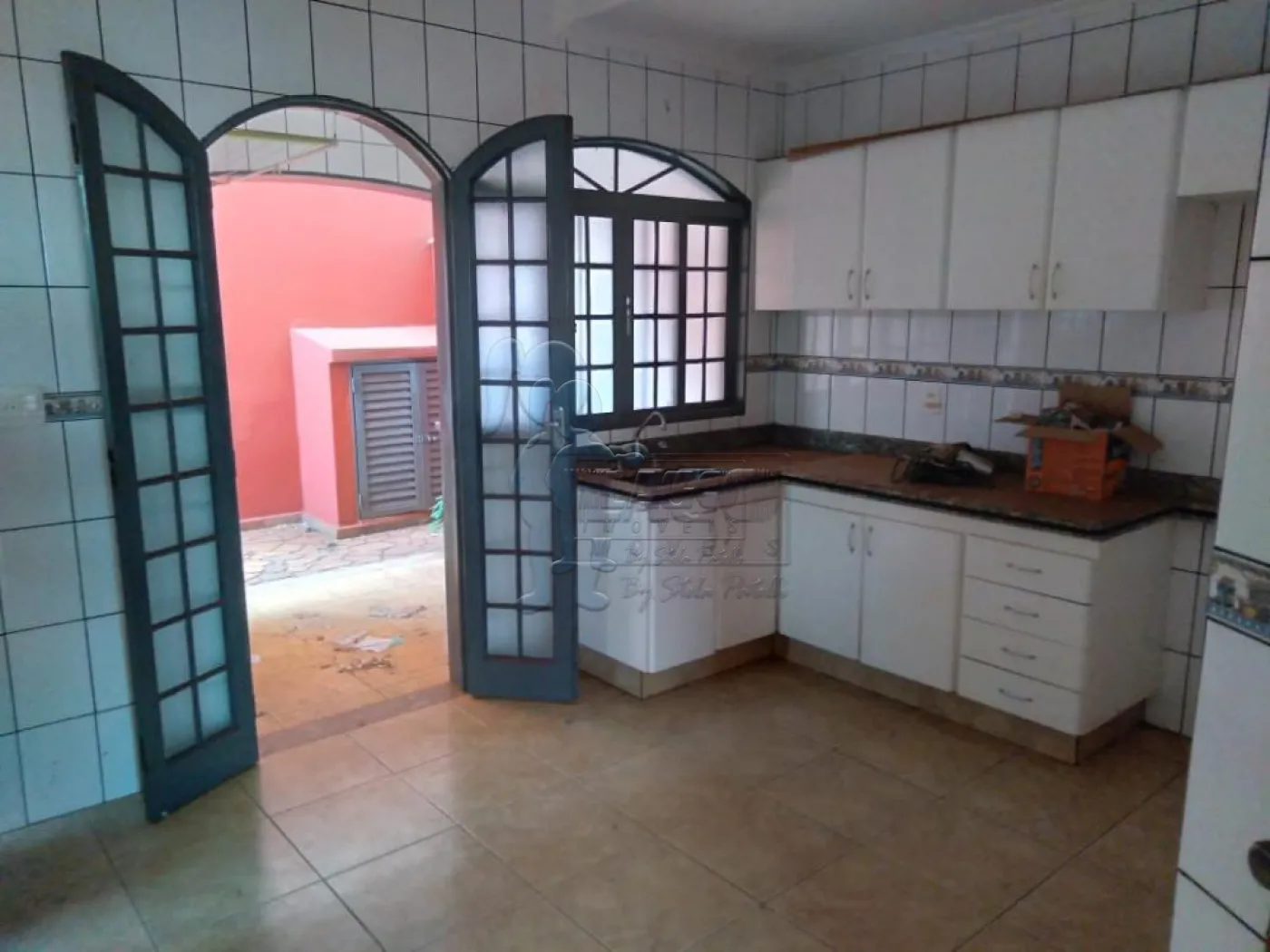 Alugar Casas / Padrão em Jardinópolis R$ 2.000,00 - Foto 2