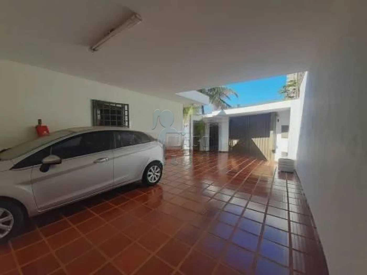 Alugar Casas / Padrão em Ribeirão Preto R$ 7.400,00 - Foto 2