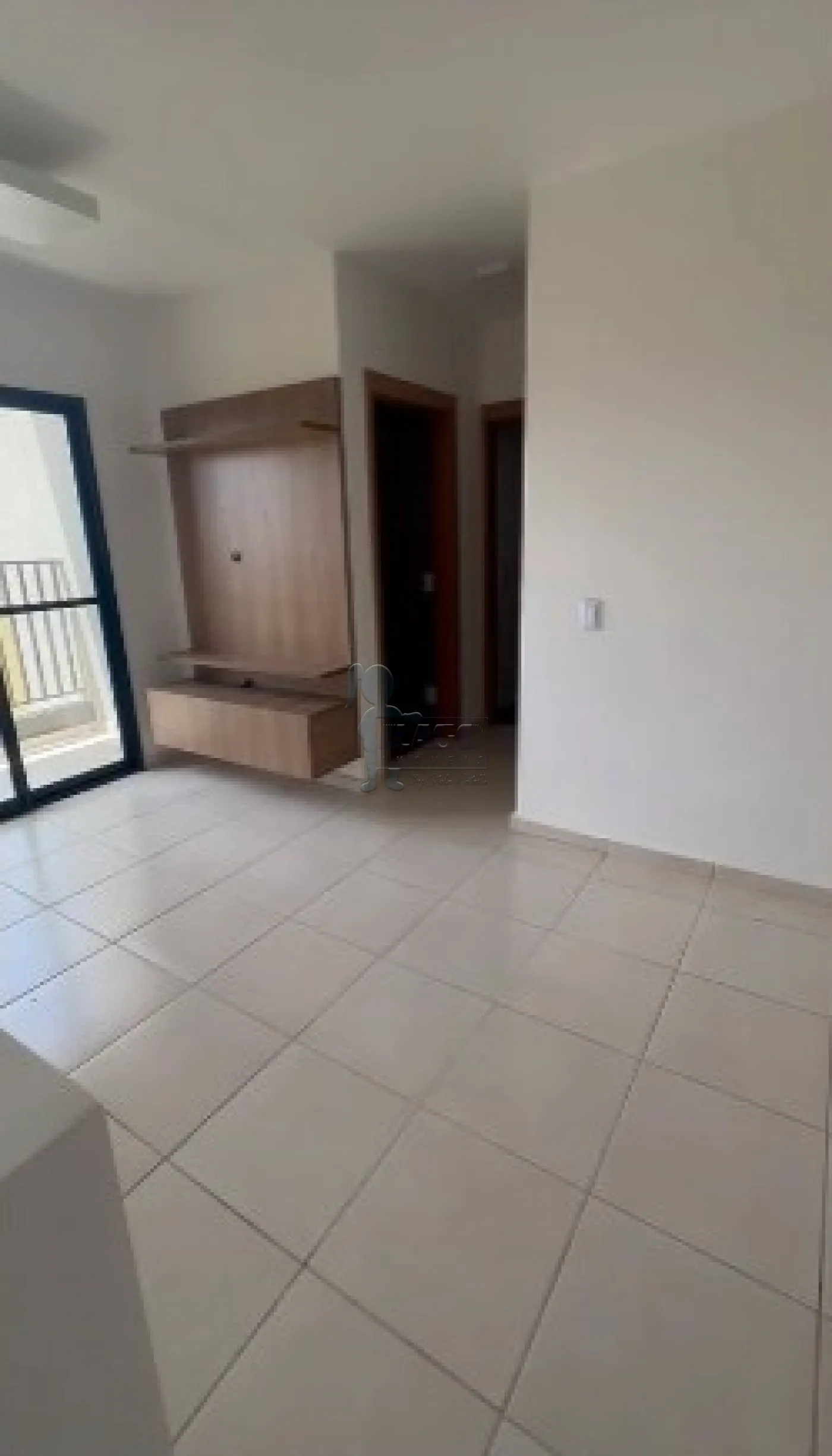 Alugar Apartamentos / Padrão em Ribeirão Preto R$ 2.350,00 - Foto 1
