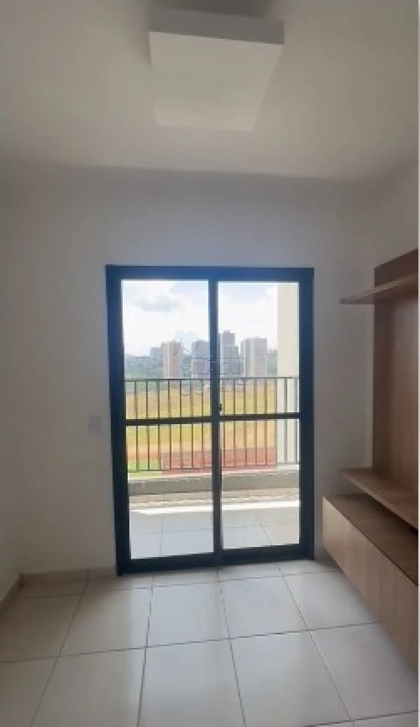 Alugar Apartamentos / Padrão em Ribeirão Preto R$ 2.350,00 - Foto 3