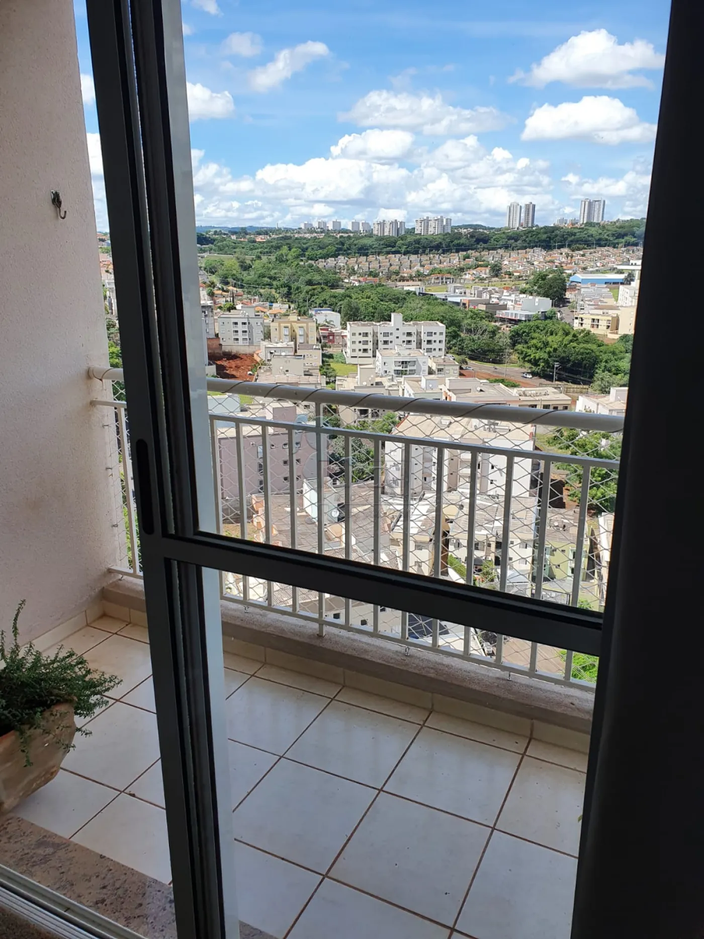 Comprar Apartamentos / Padrão em Ribeirão Preto R$ 440.000,00 - Foto 16