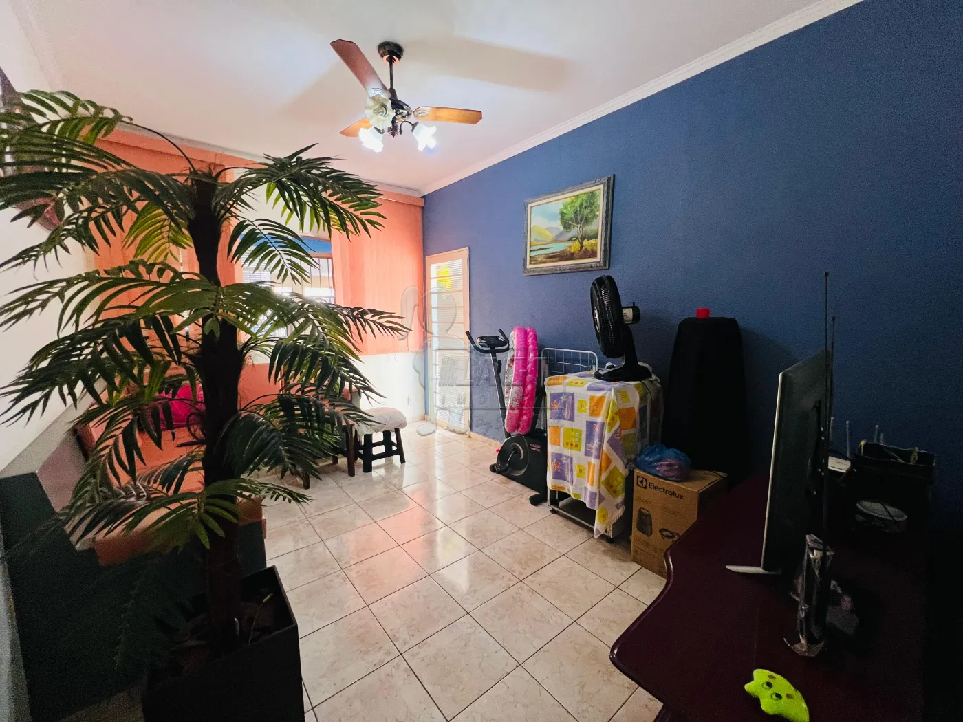 Comprar Casas / Padrão em Ribeirão Preto R$ 270.000,00 - Foto 4