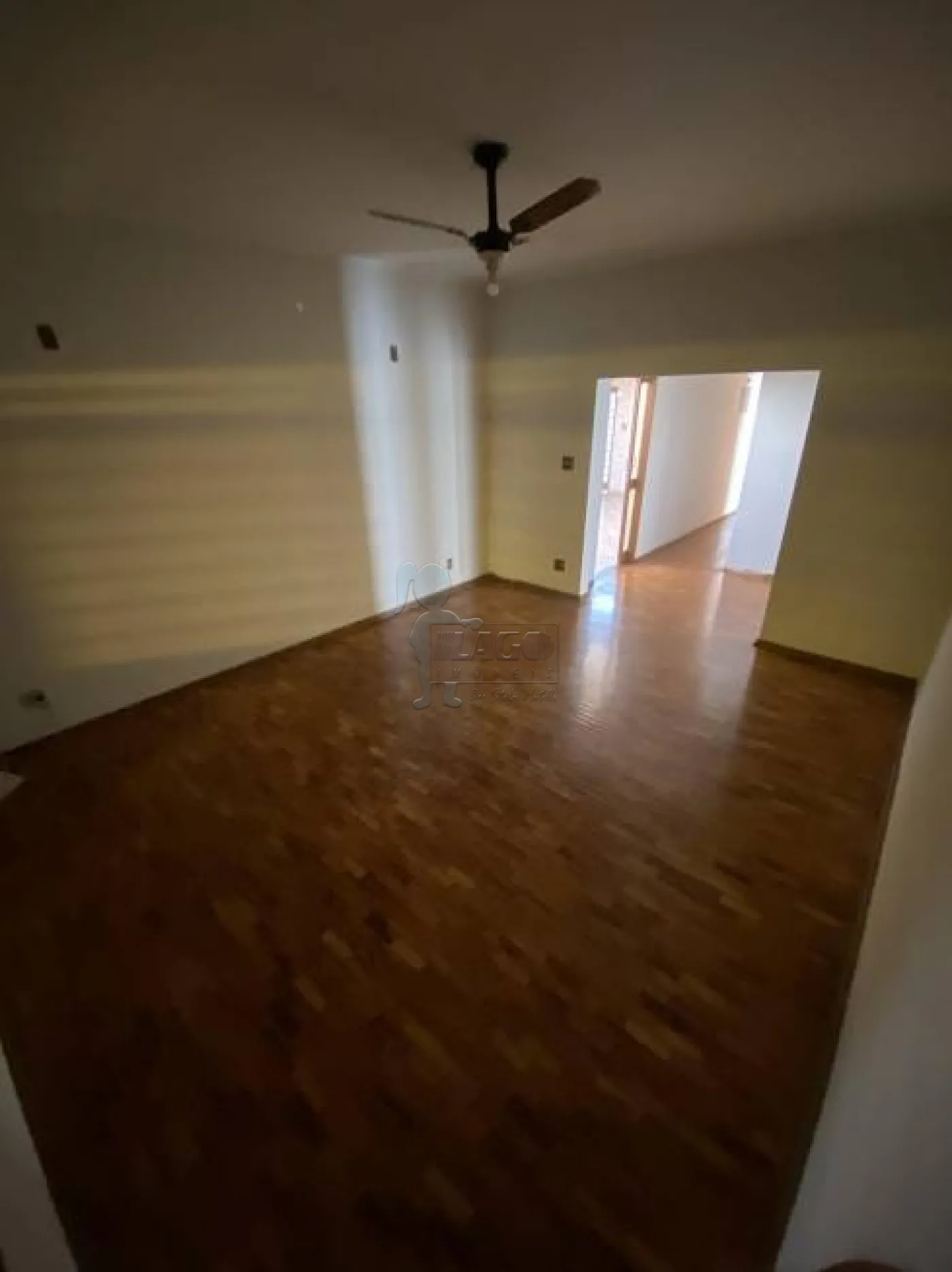 Alugar Casas / Padrão em Ribeirão Preto R$ 2.200,00 - Foto 7