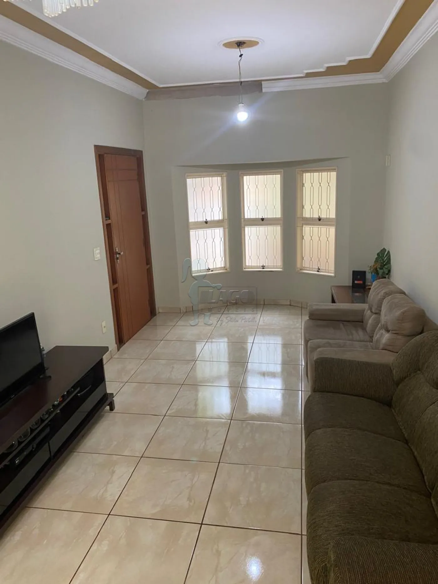 Comprar Casas / Padrão em Ribeirão Preto R$ 320.000,00 - Foto 2