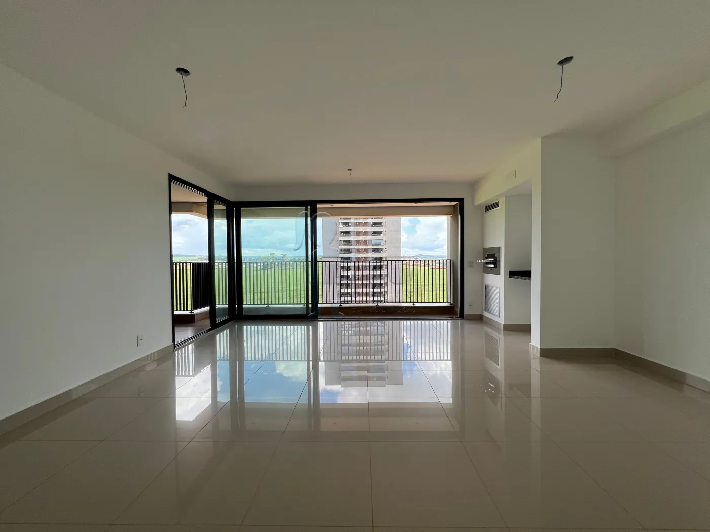 Comprar Apartamentos / Padrão em Ribeirão Preto R$ 1.128.600,00 - Foto 3