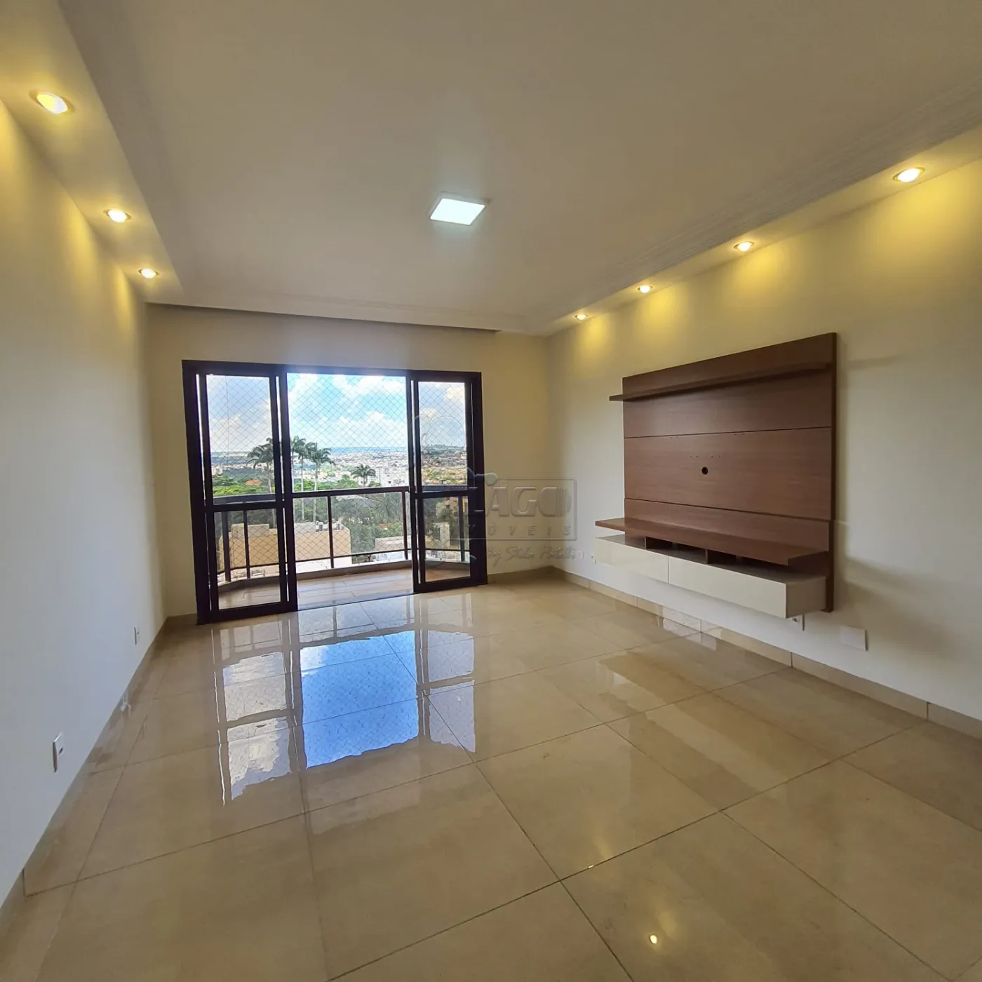 Comprar Apartamentos / Padrão em Ribeirão Preto R$ 490.000,00 - Foto 1