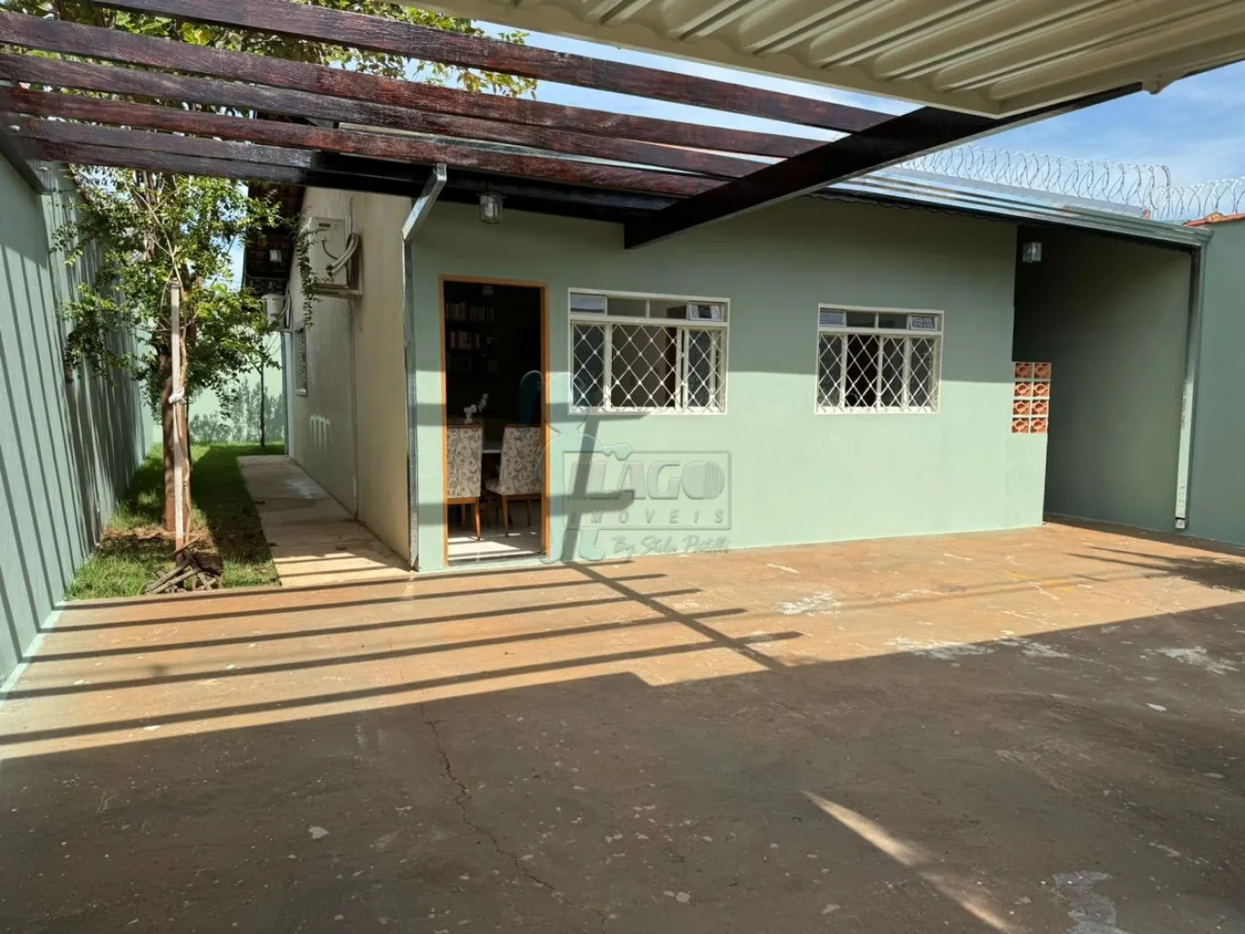 Comprar Casas / Padrão em Ribeirão Preto R$ 440.000,00 - Foto 2