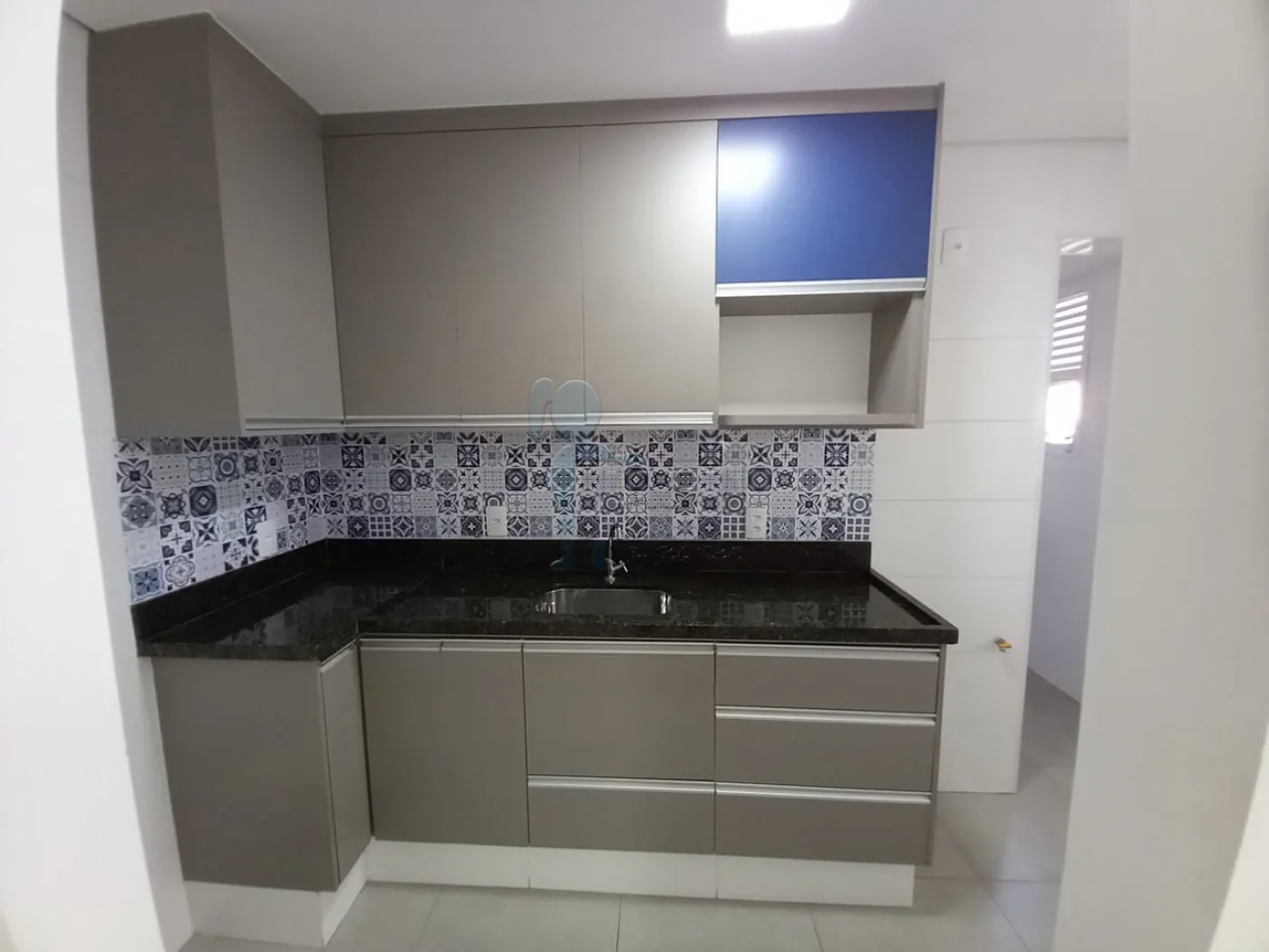 Comprar Apartamentos / Padrão em Ribeirão Preto R$ 470.000,00 - Foto 8