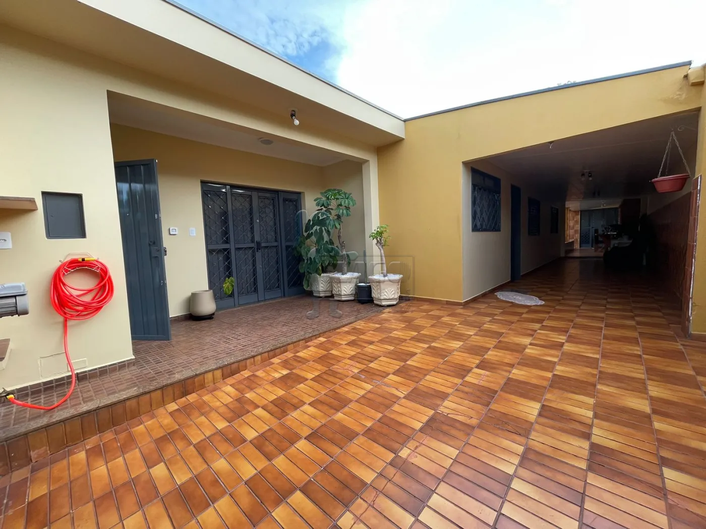 Comprar Casas / Padrão em Ribeirão Preto R$ 400.000,00 - Foto 24
