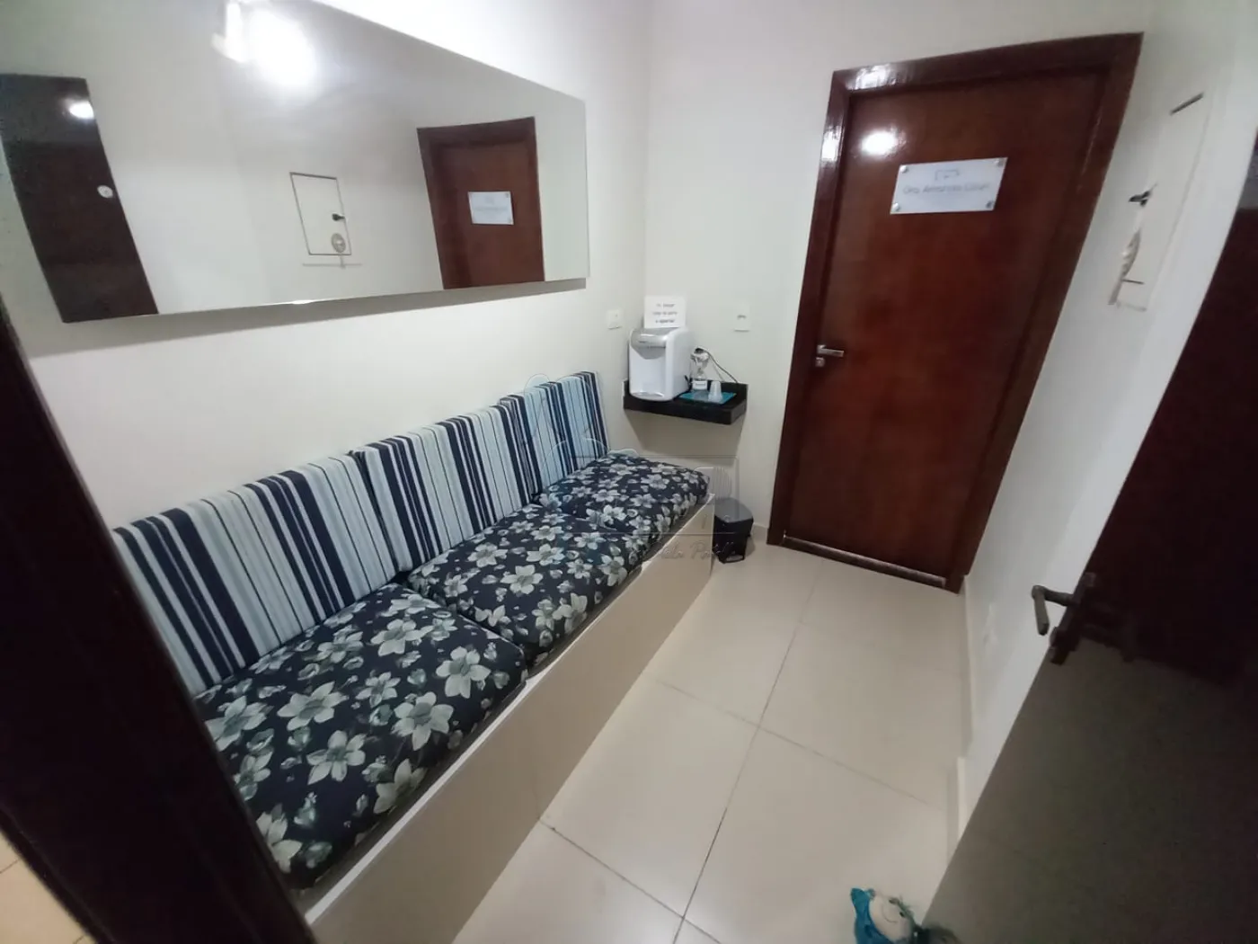 Alugar Comercial / Sala Comercial em Ribeirão Preto R$ 1.800,00 - Foto 2