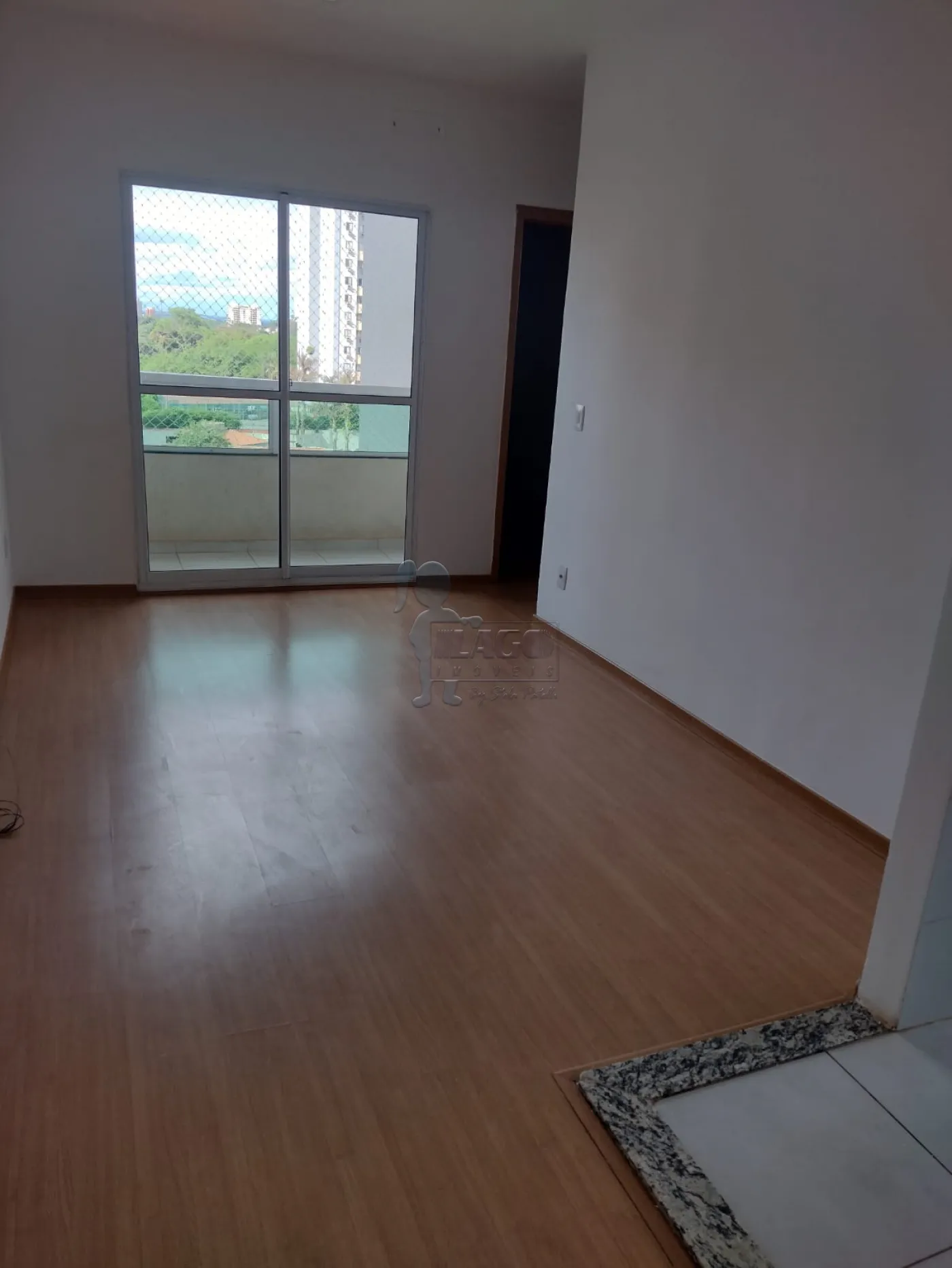 Comprar Apartamentos / Padrão em Ribeirão Preto R$ 255.000,00 - Foto 1