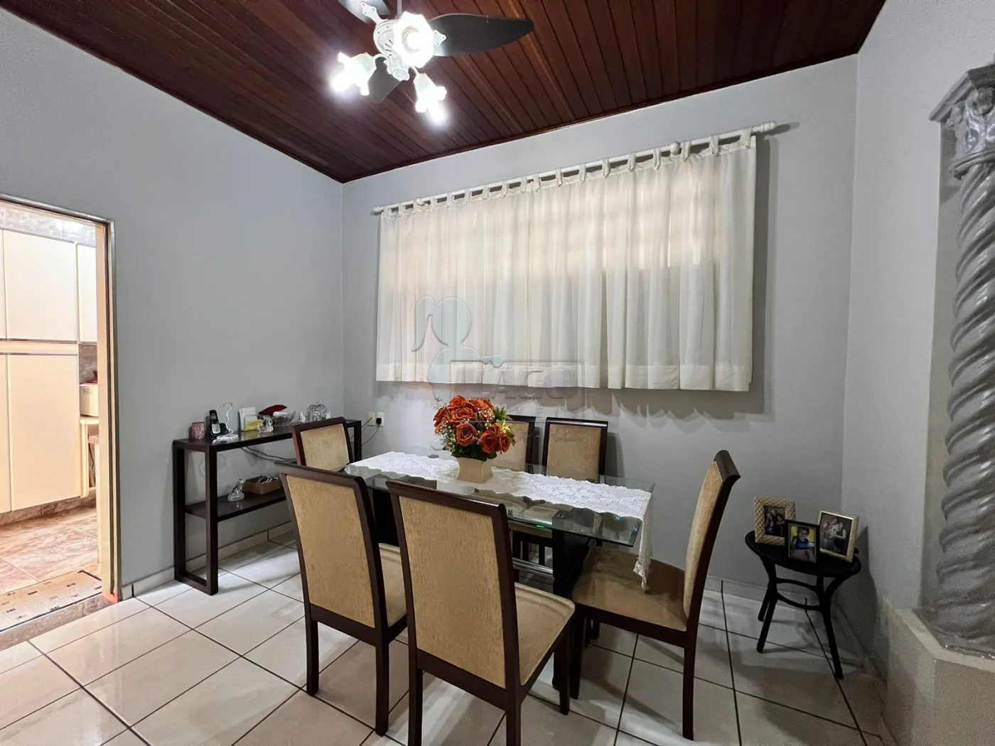 Comprar Casas / Padrão em Ribeirão Preto R$ 450.000,00 - Foto 5