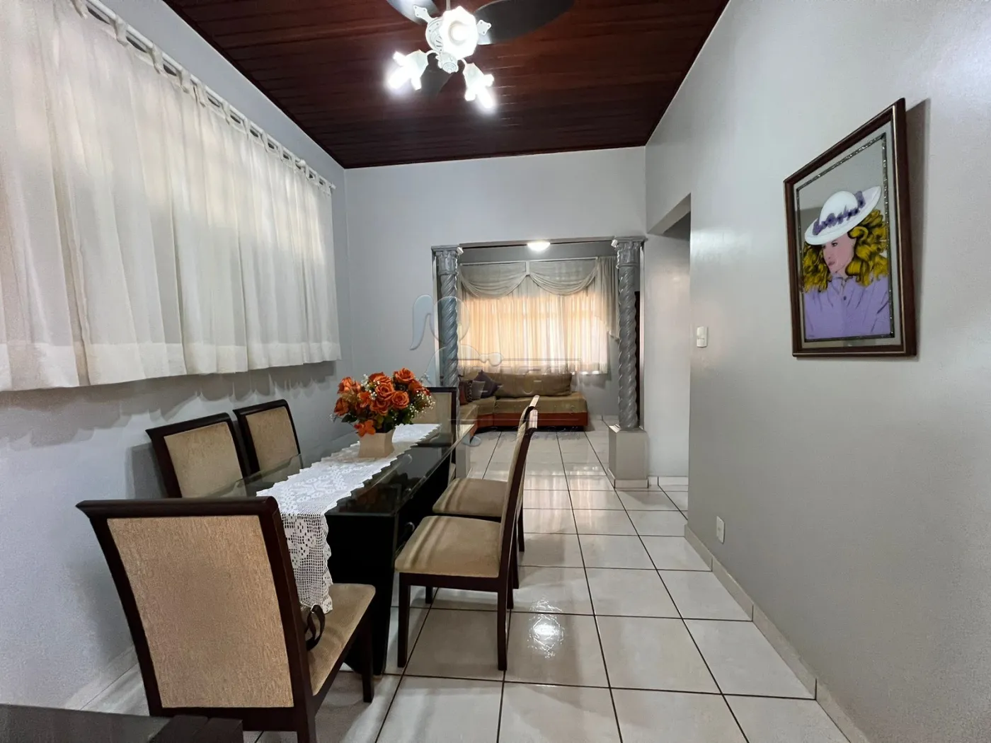 Comprar Casas / Padrão em Ribeirão Preto R$ 450.000,00 - Foto 4