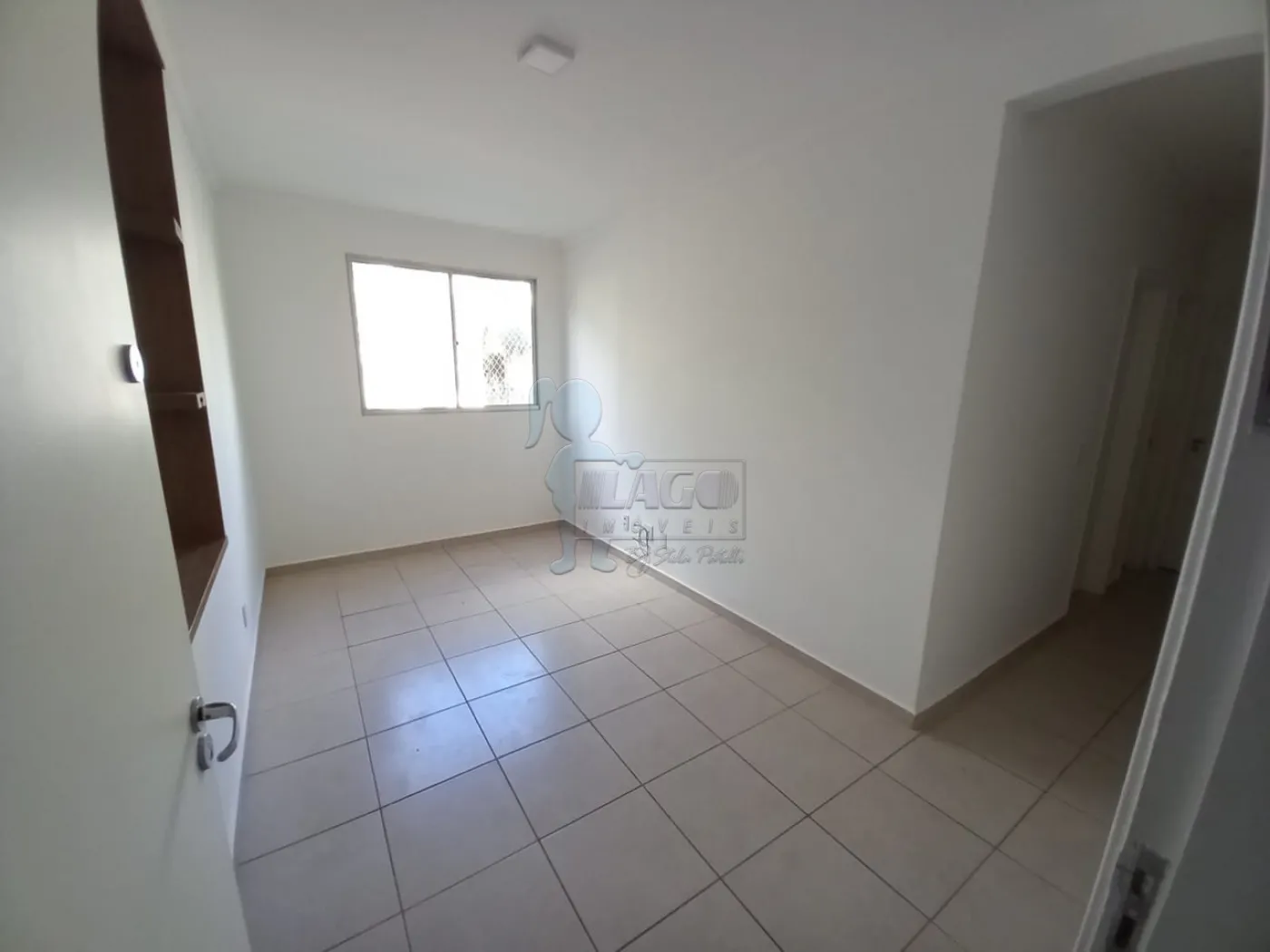 Alugar Apartamentos / Padrão em Ribeirão Preto R$ 900,00 - Foto 1