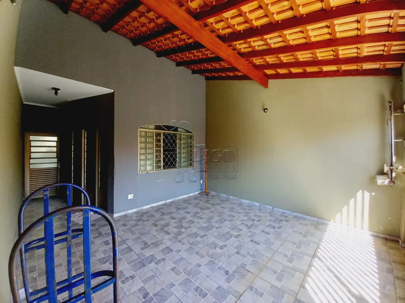 Alugar Casas / Padrão em Ribeirão Preto R$ 2.200,00 - Foto 3