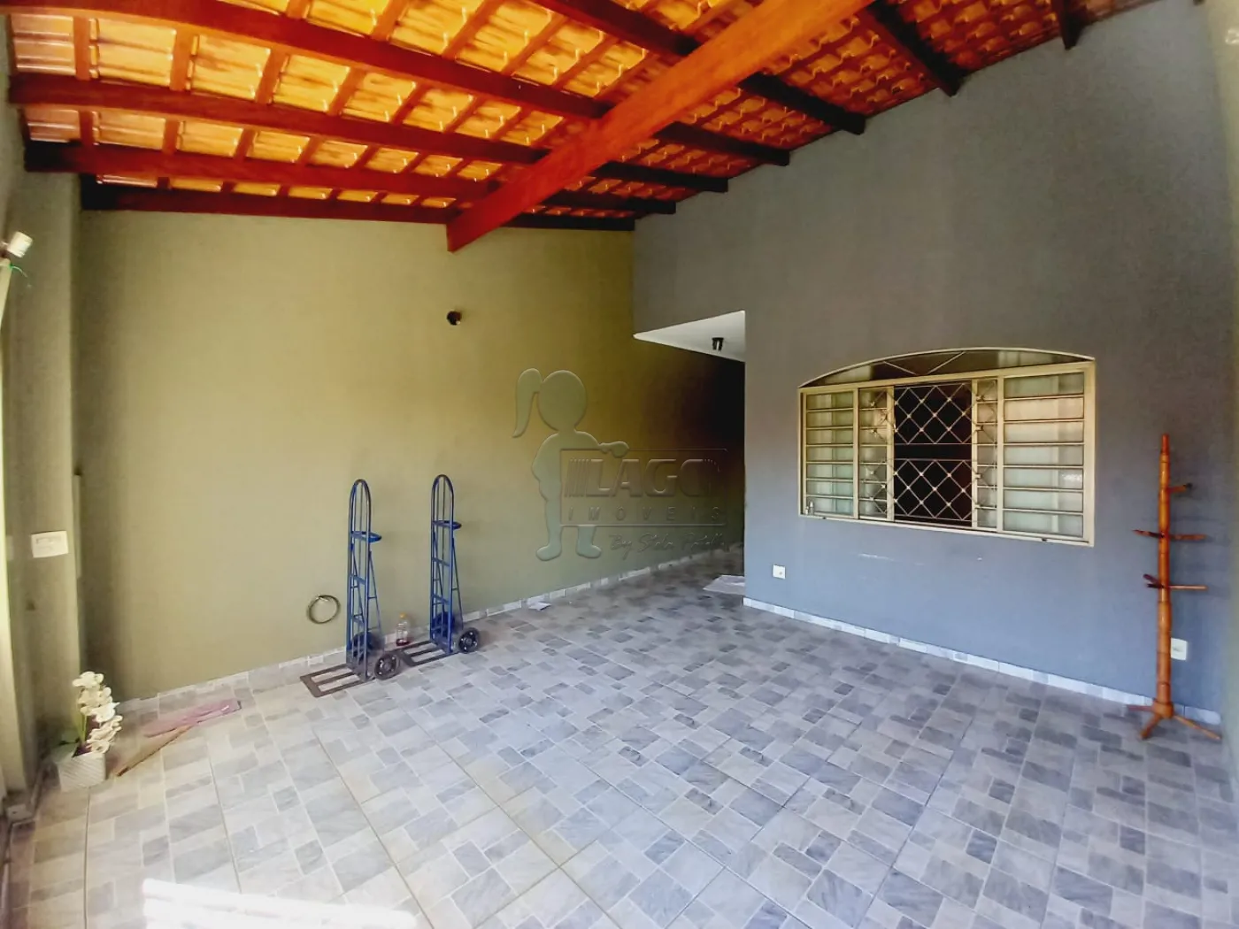 Alugar Casas / Padrão em Ribeirão Preto R$ 2.200,00 - Foto 2