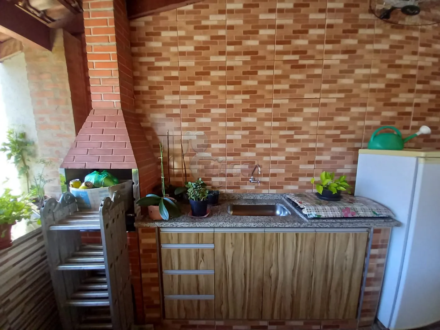 Comprar Casas / Padrão em Ribeirão Preto R$ 552.000,00 - Foto 3