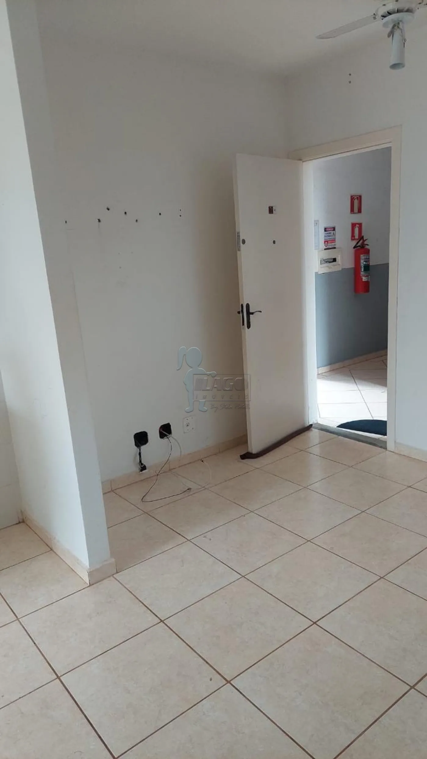 Alugar Apartamentos / Padrão em Ribeirão Preto R$ 1.200,00 - Foto 1