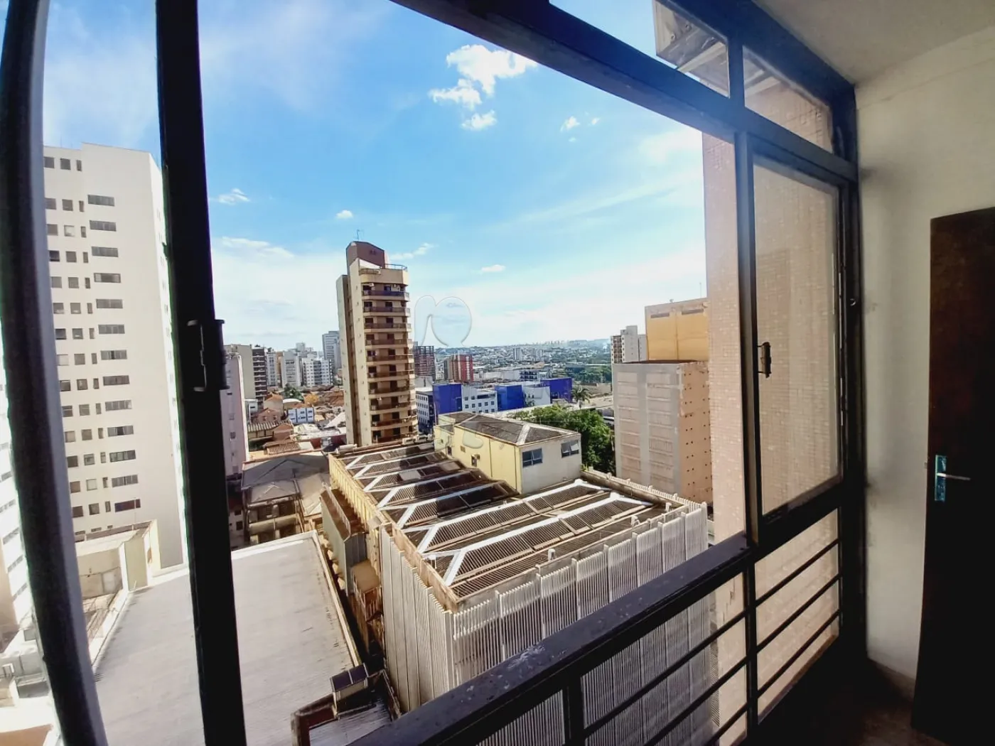 Alugar Comercial / Sala Comercial em Ribeirão Preto R$ 800,00 - Foto 4