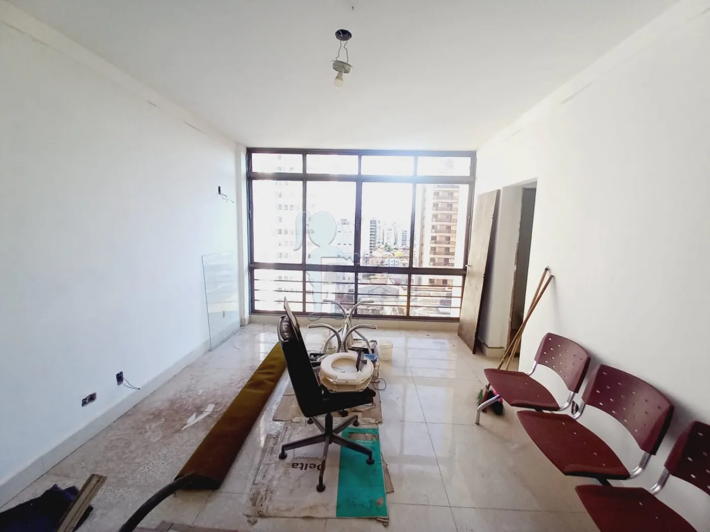 Alugar Comercial / Sala Comercial em Ribeirão Preto R$ 800,00 - Foto 3