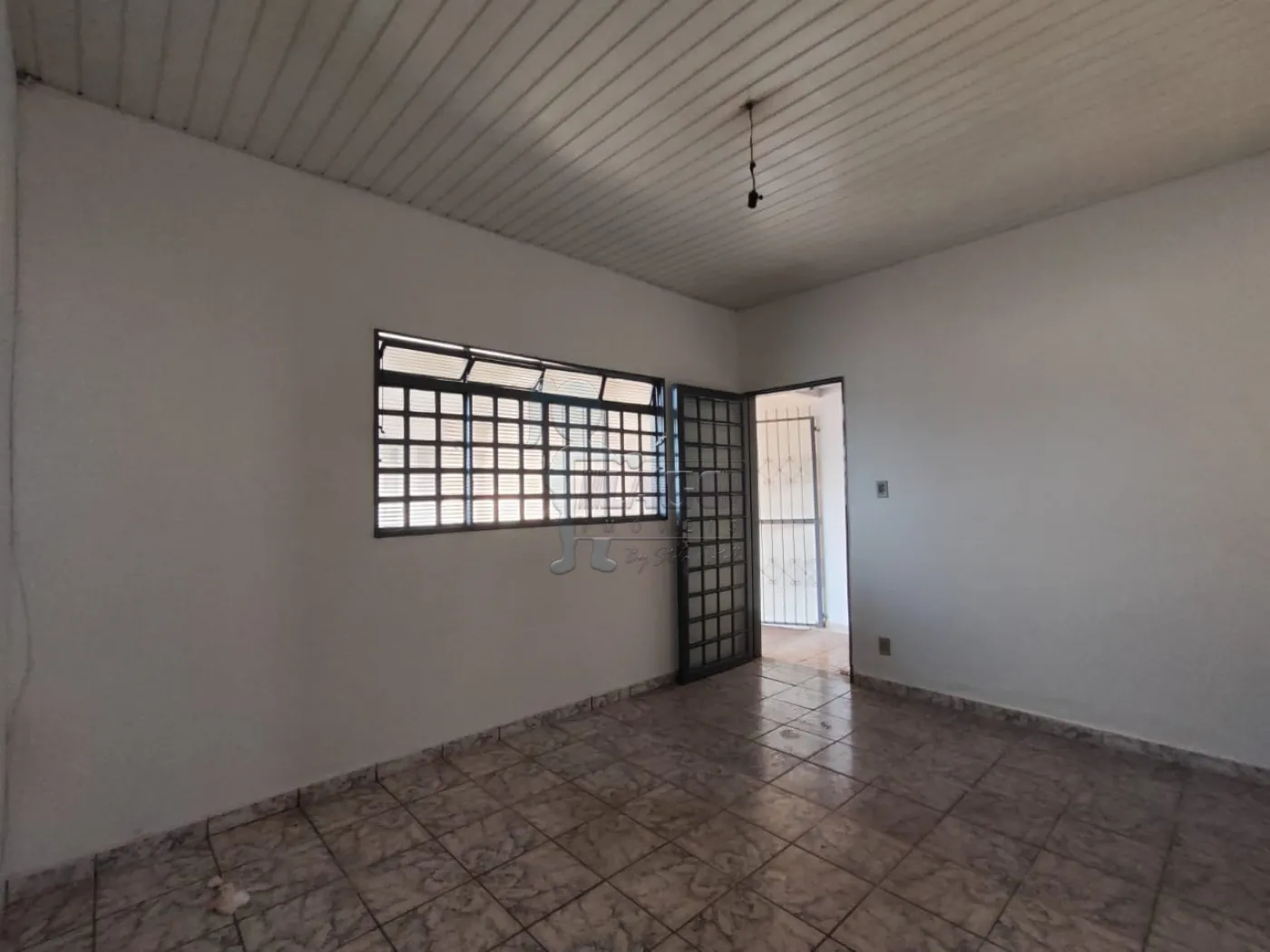 Comprar Casas / Padrão em Ribeirão Preto R$ 300.000,00 - Foto 4