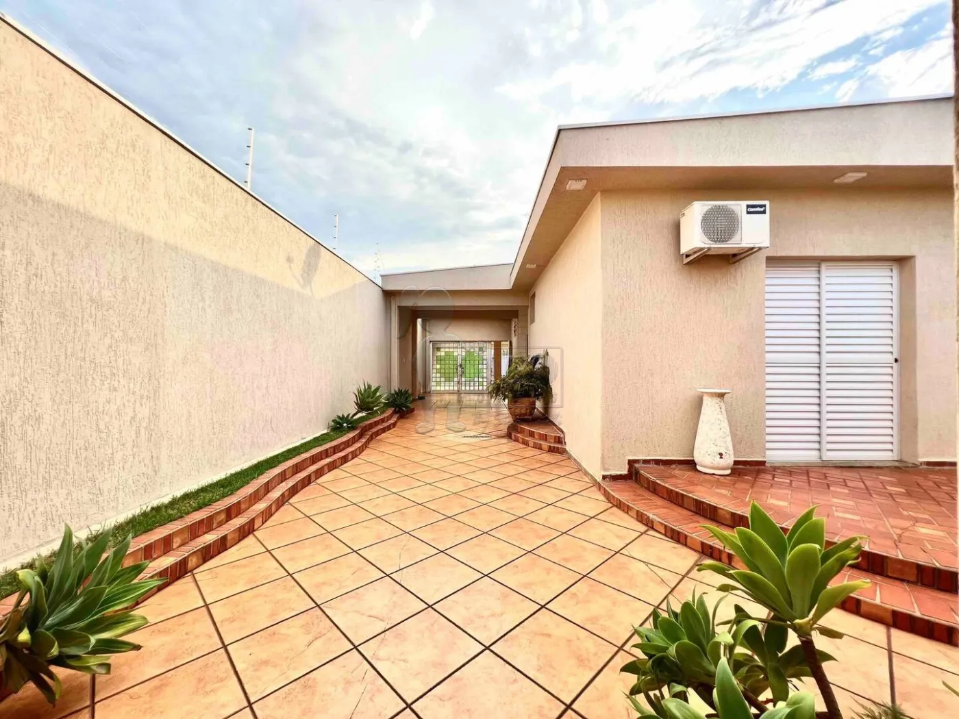 Comprar Casas / Padrão em Ribeirão Preto R$ 960.000,00 - Foto 9