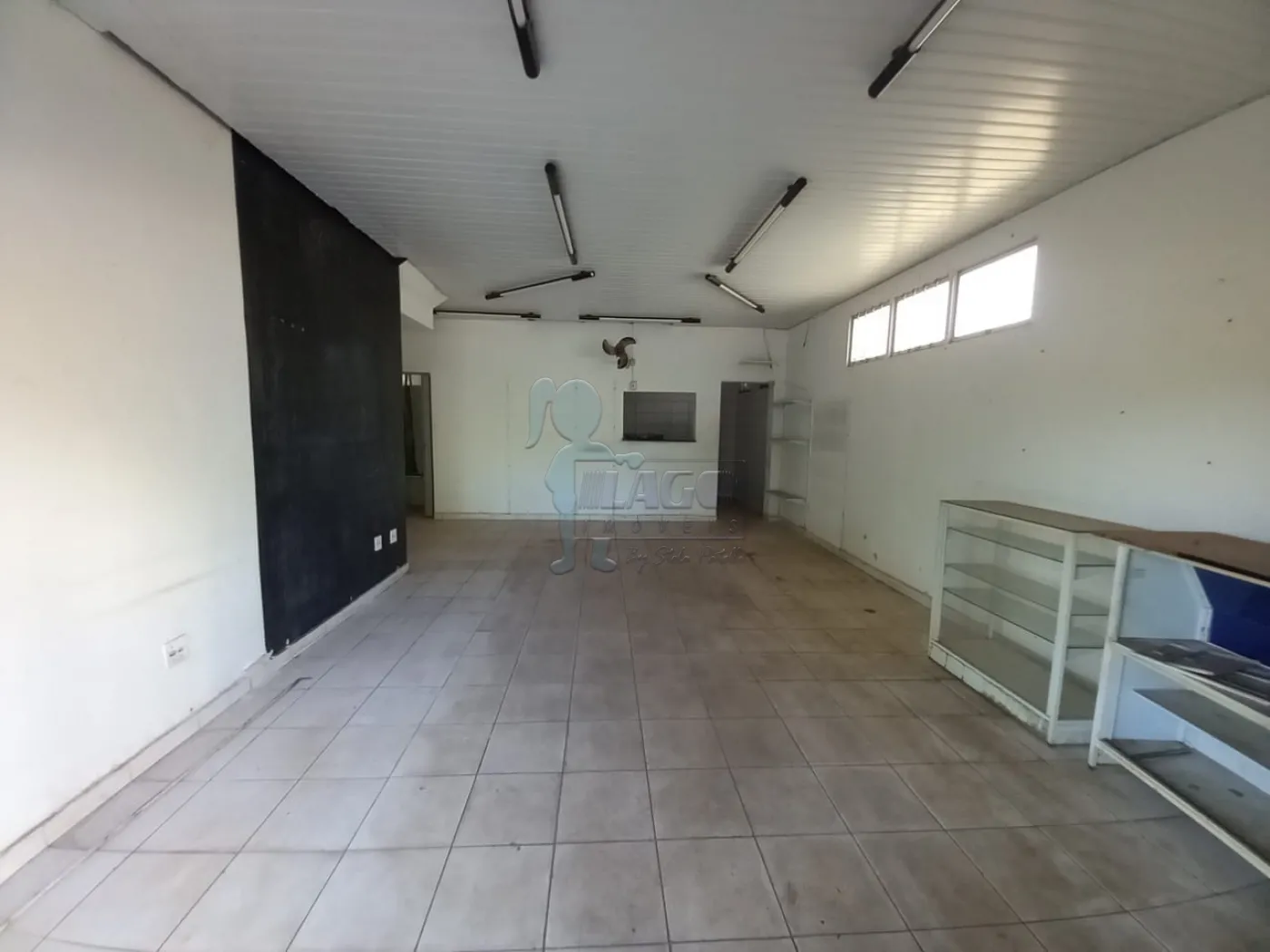 Alugar Comercial / Salão/Galpão/Armazém em Ribeirão Preto R$ 1.400,00 - Foto 1