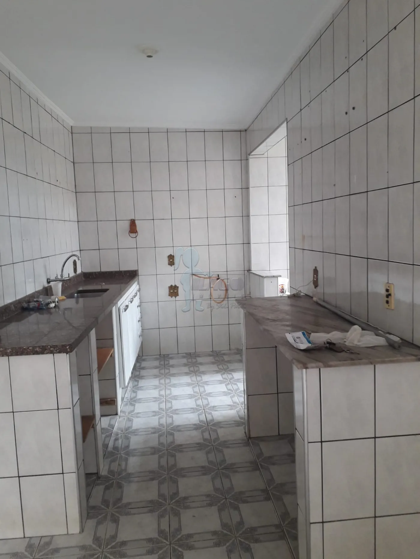 Alugar Casas / Padrão em Ribeirão Preto R$ 1.870,00 - Foto 4