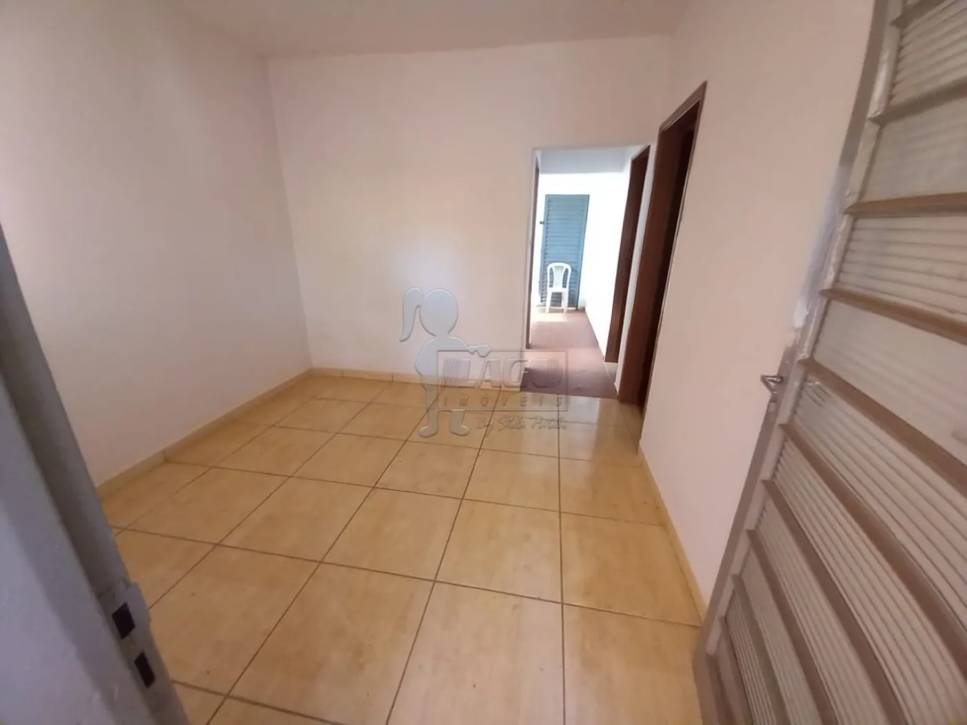 Comprar Casas / Padrão em Ribeirão Preto R$ 300.000,00 - Foto 4