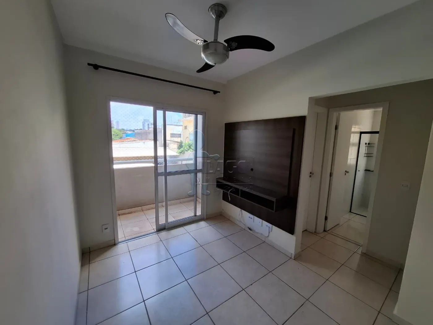 Alugar Apartamento / Padrão em Ribeirão Preto R$ 1.200,00 - Foto 1