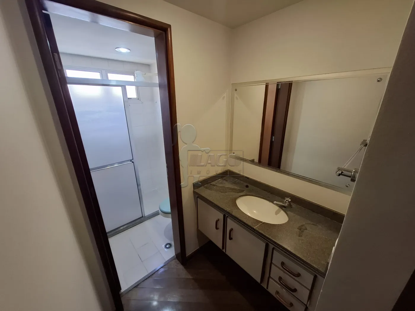 Alugar Apartamento / Padrão em Ribeirão Preto R$ 1.500,00 - Foto 14