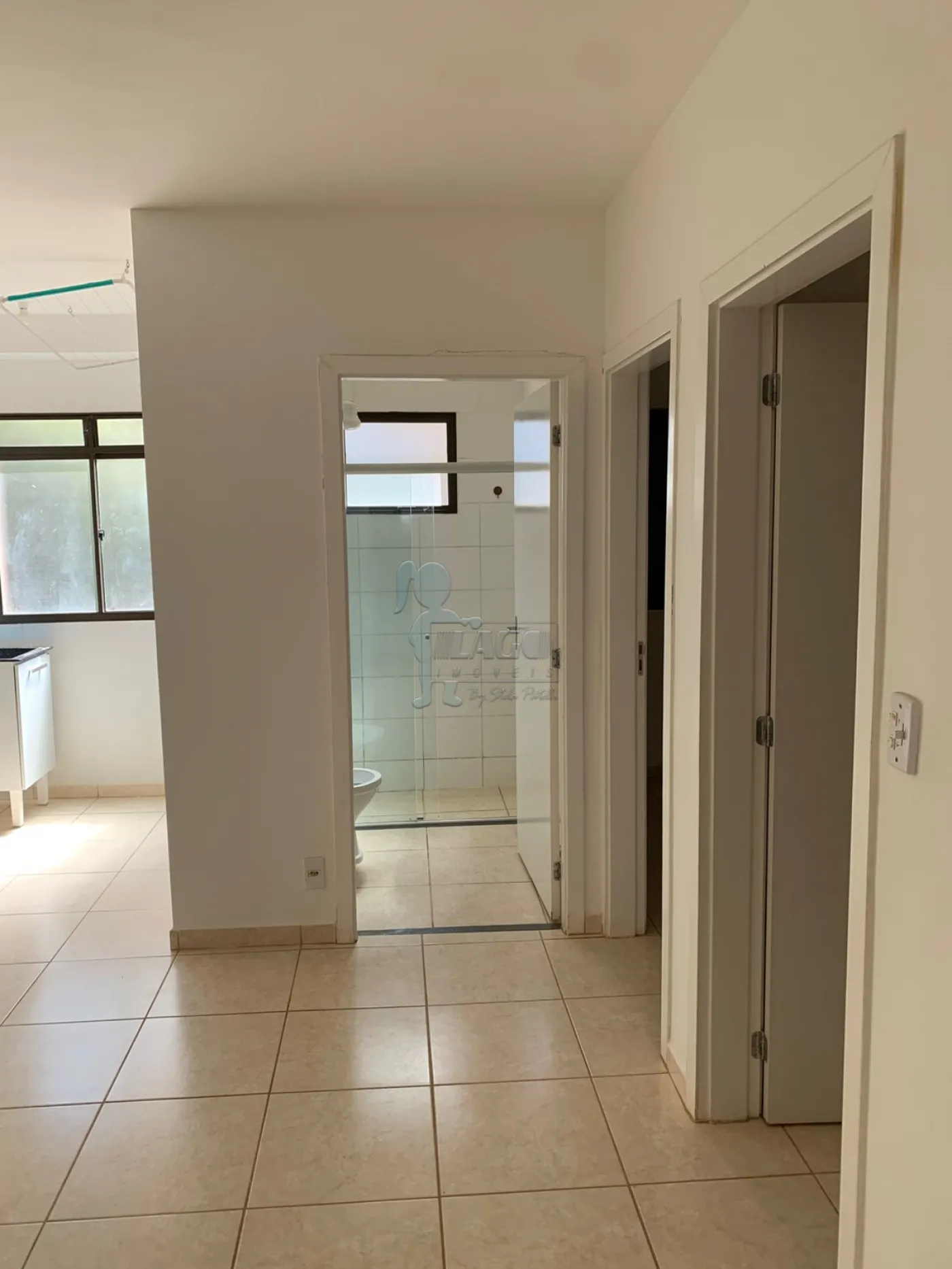 Alugar Apartamento / Padrão em Ribeirão Preto R$ 800,00 - Foto 1