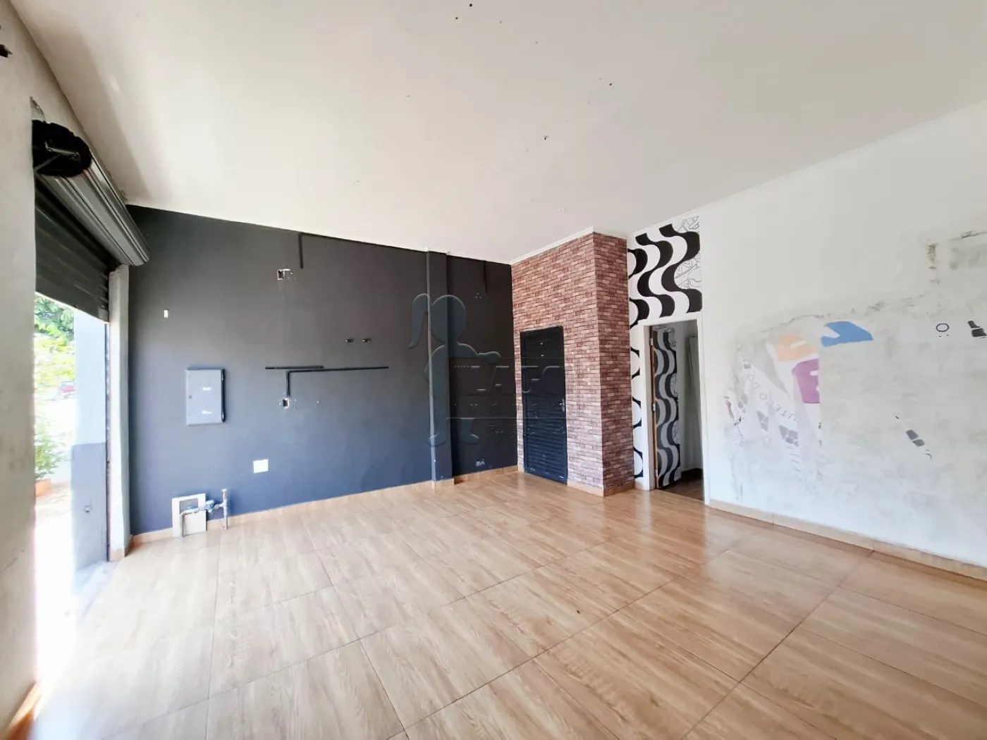 Alugar Comercial padrão / Galpão - Armazém em Ribeirão Preto R$ 2.000,00 - Foto 1